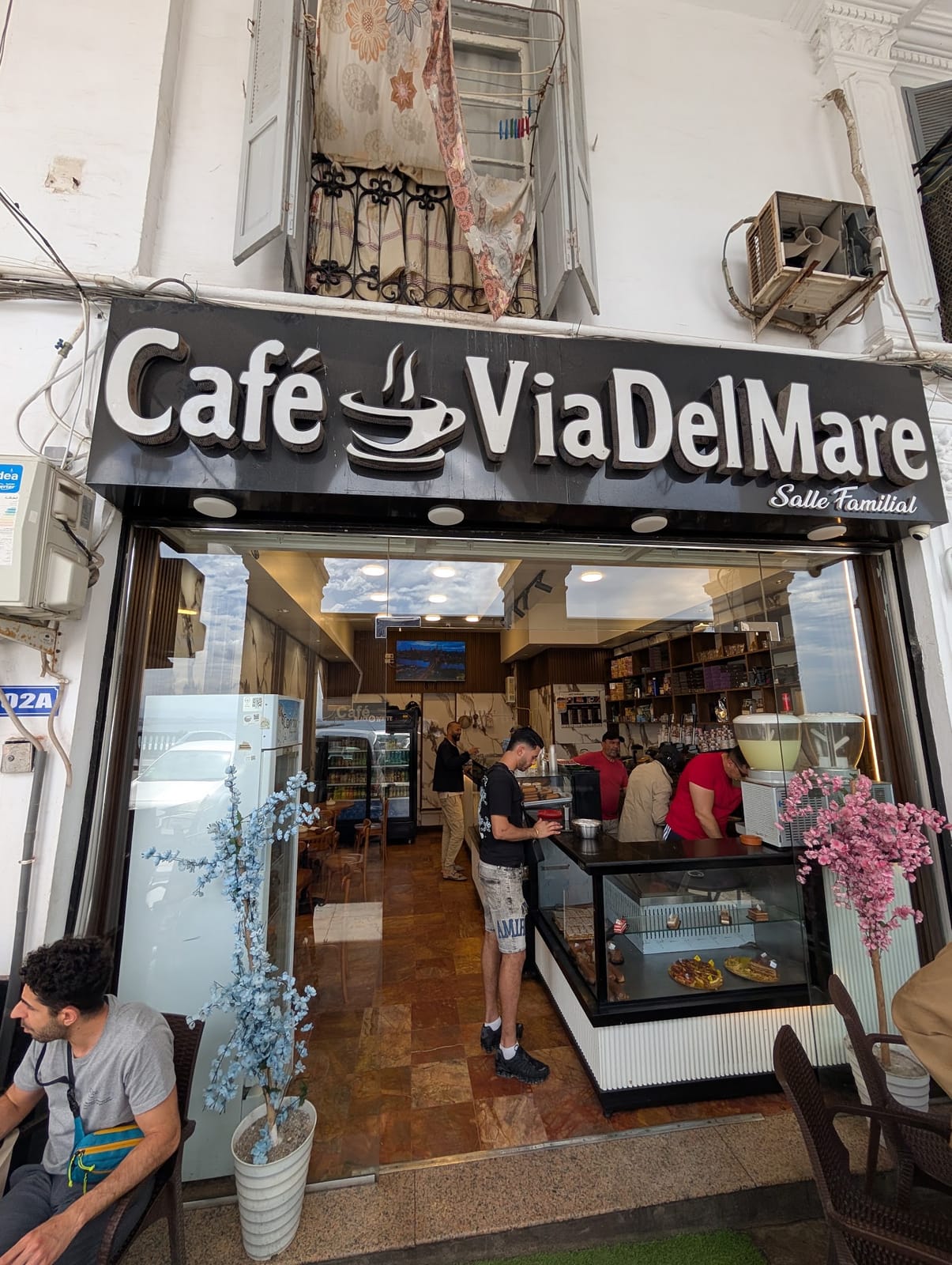 Café Via Del Mare