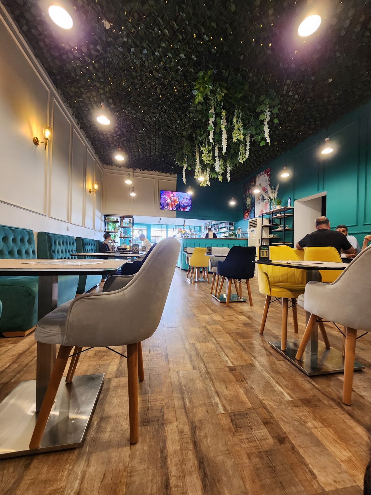 VERDE COFFEE LOUNGE