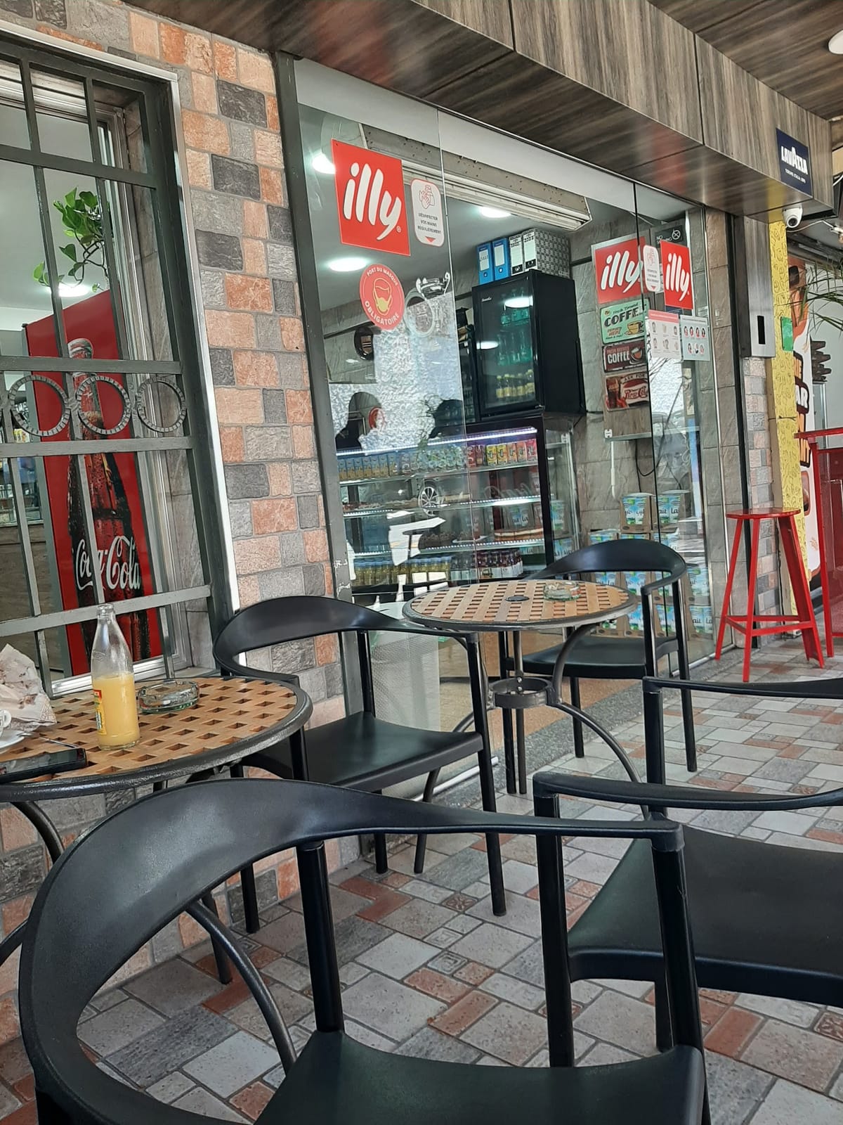 Stadium Coffee Hydra