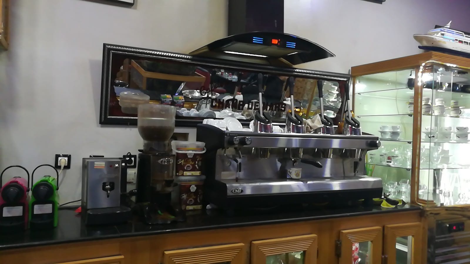 Cafétéria Champ De Mars