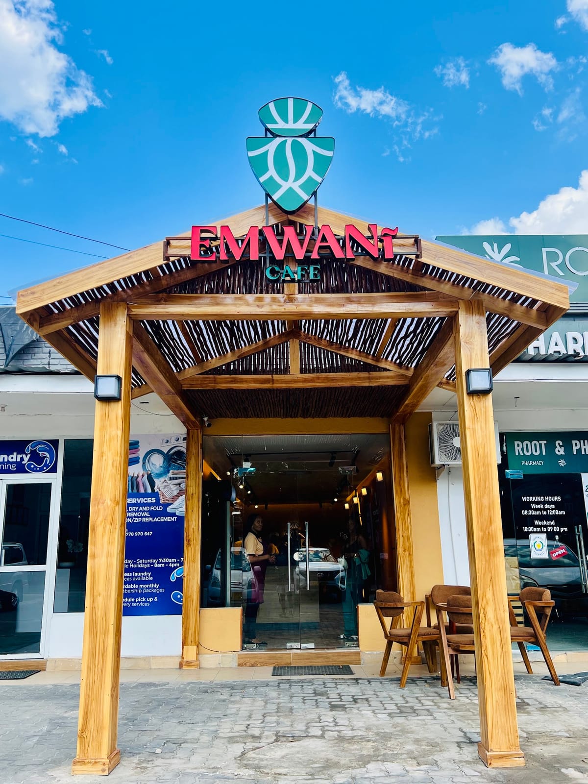 Emwani Cafe