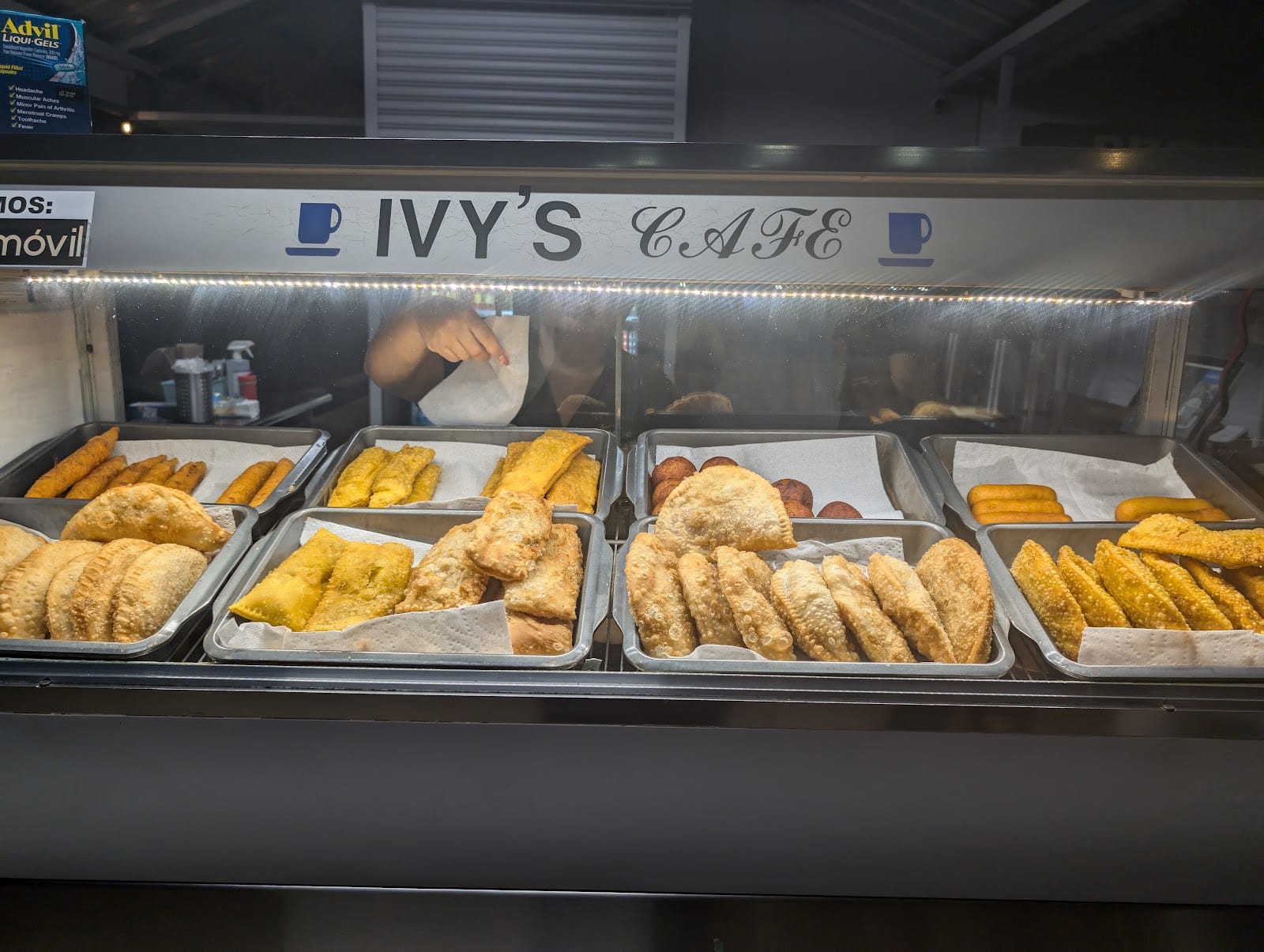 Ivy's Cafe Lunch & Bar