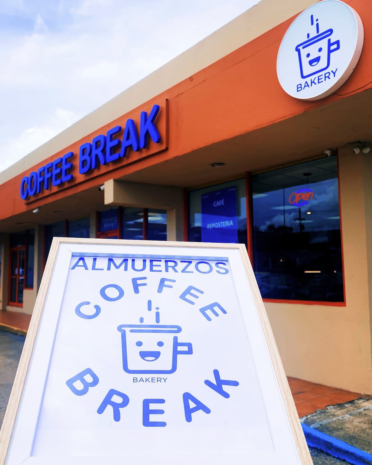 Coffee Break Bakery