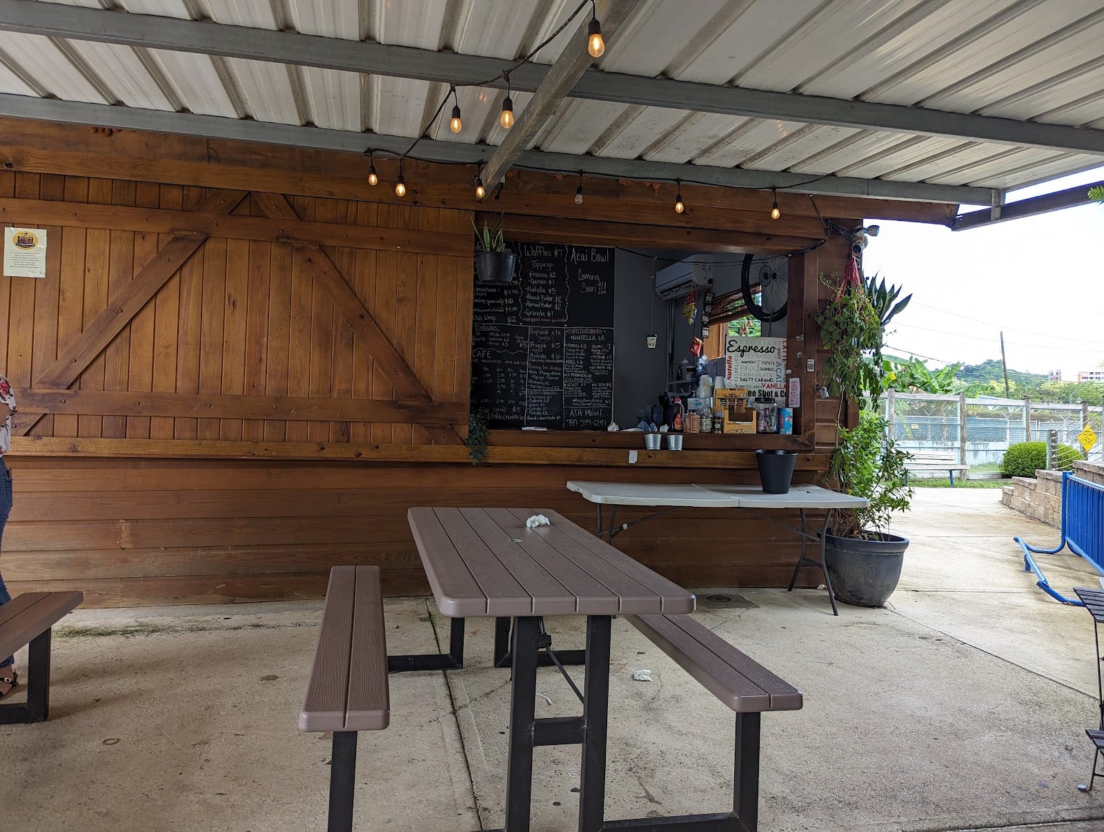 Bici Lineal Coffee Shop & Co