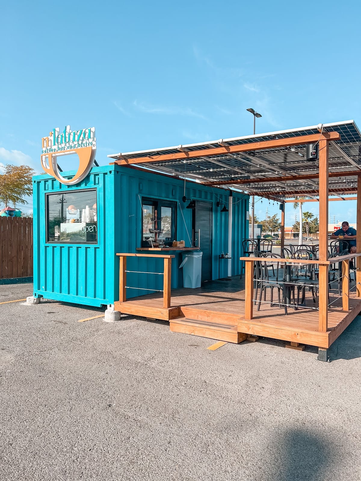 n'Lataza Coffee Bar & Bistro