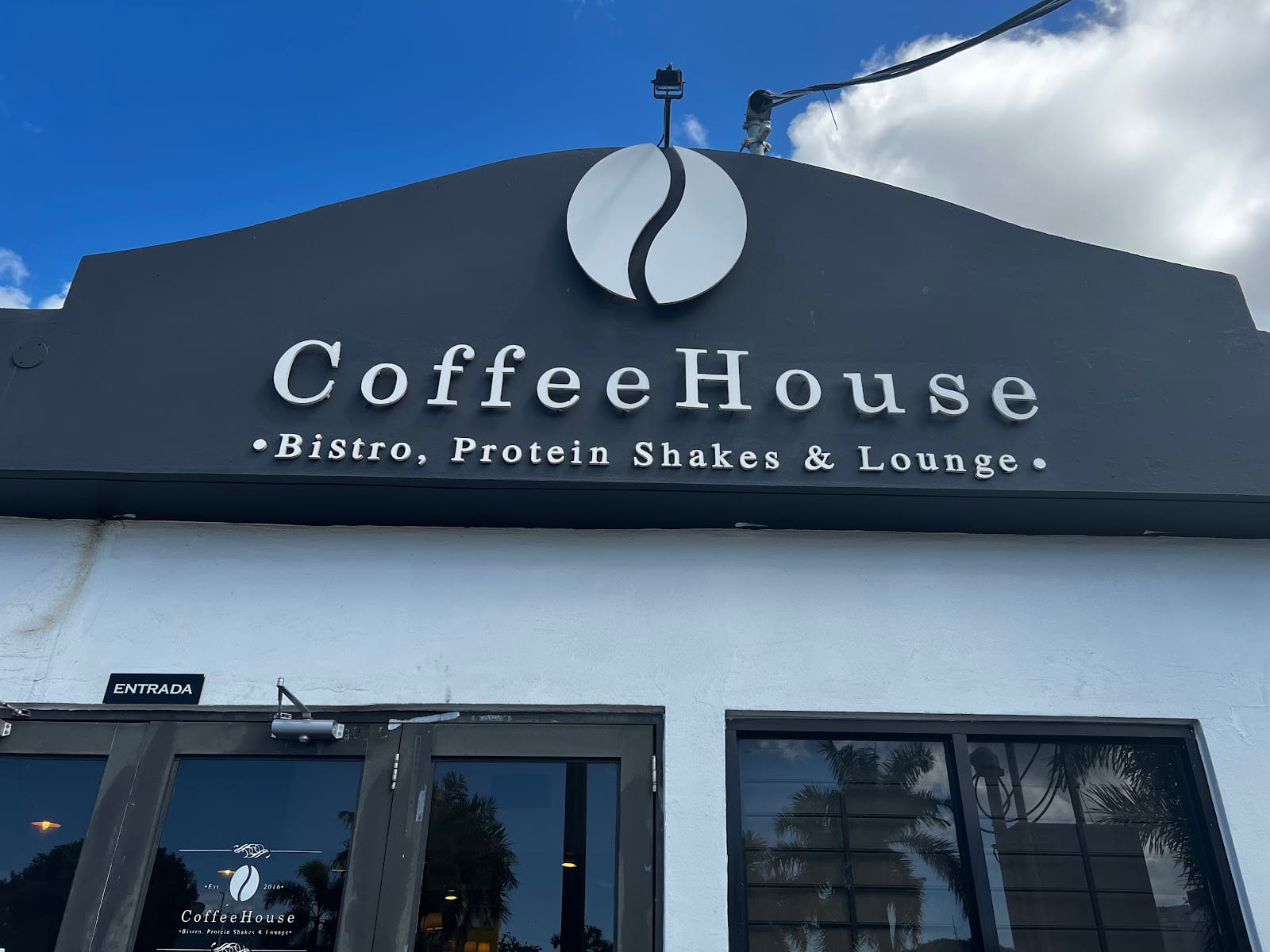 CoffeeHouse