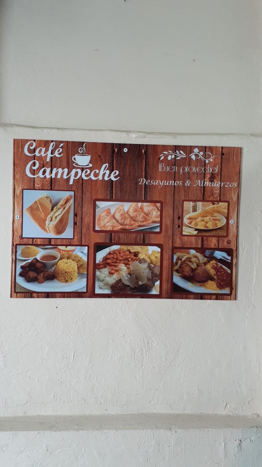 Café Campeche Bar & Rest.