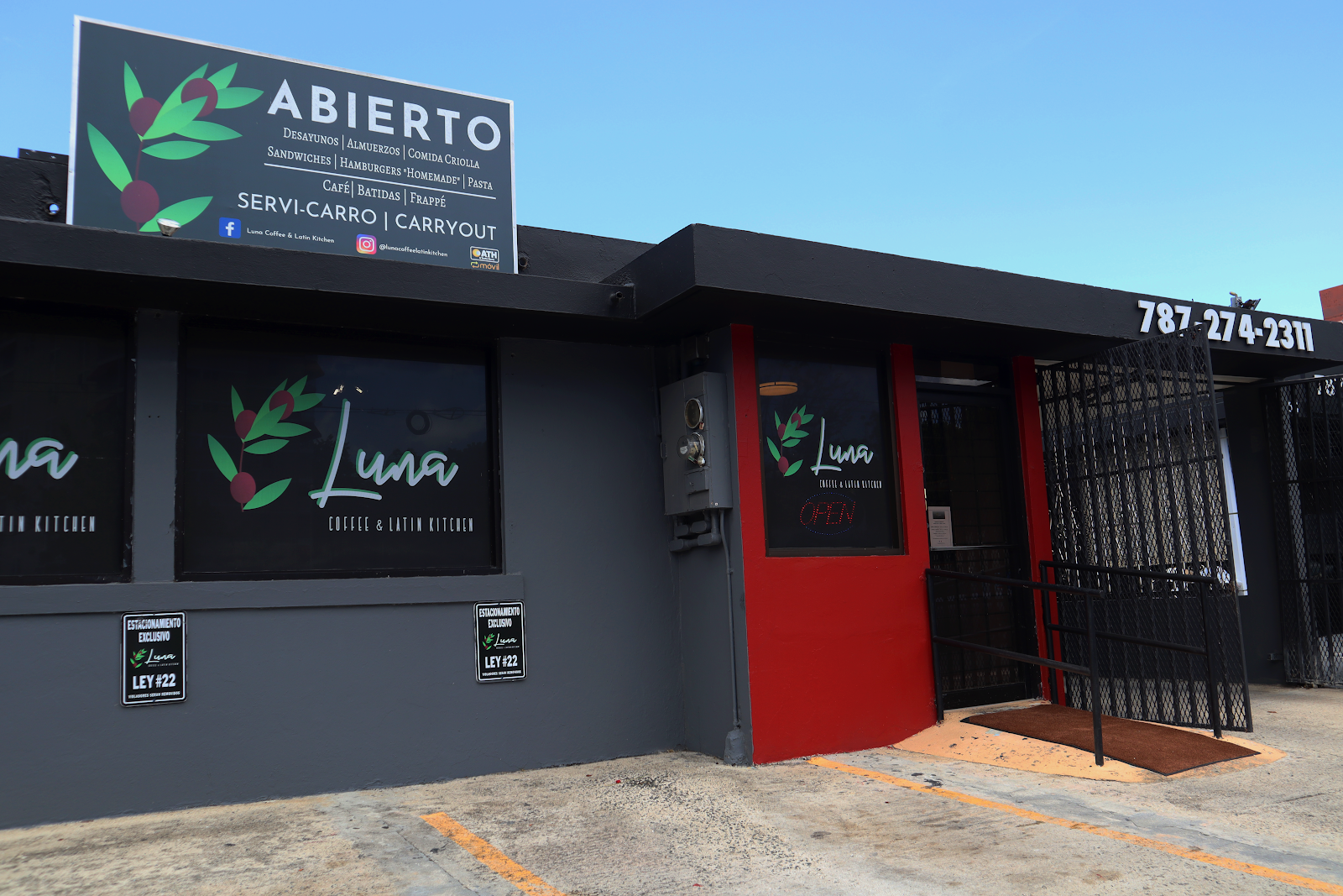 Luna Coffee & Latin Kitchen