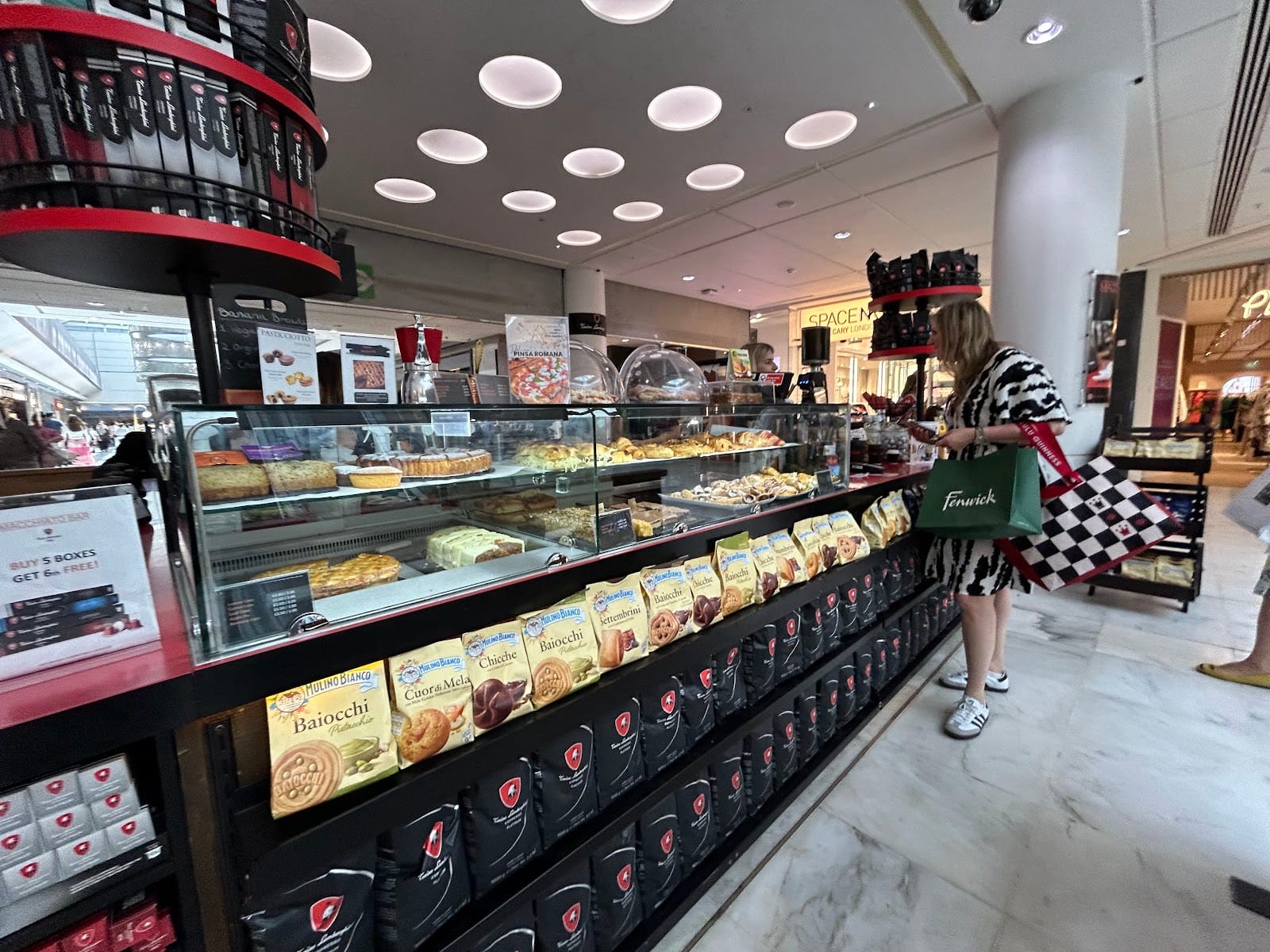 Macchiato Bar