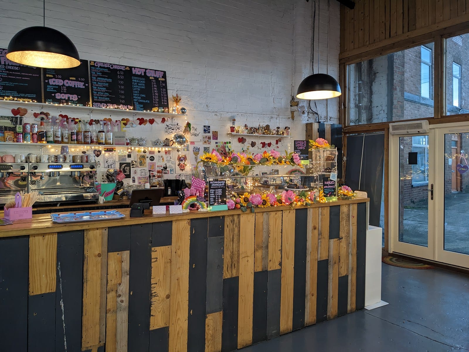 Bitsy's Emporium of Awesome