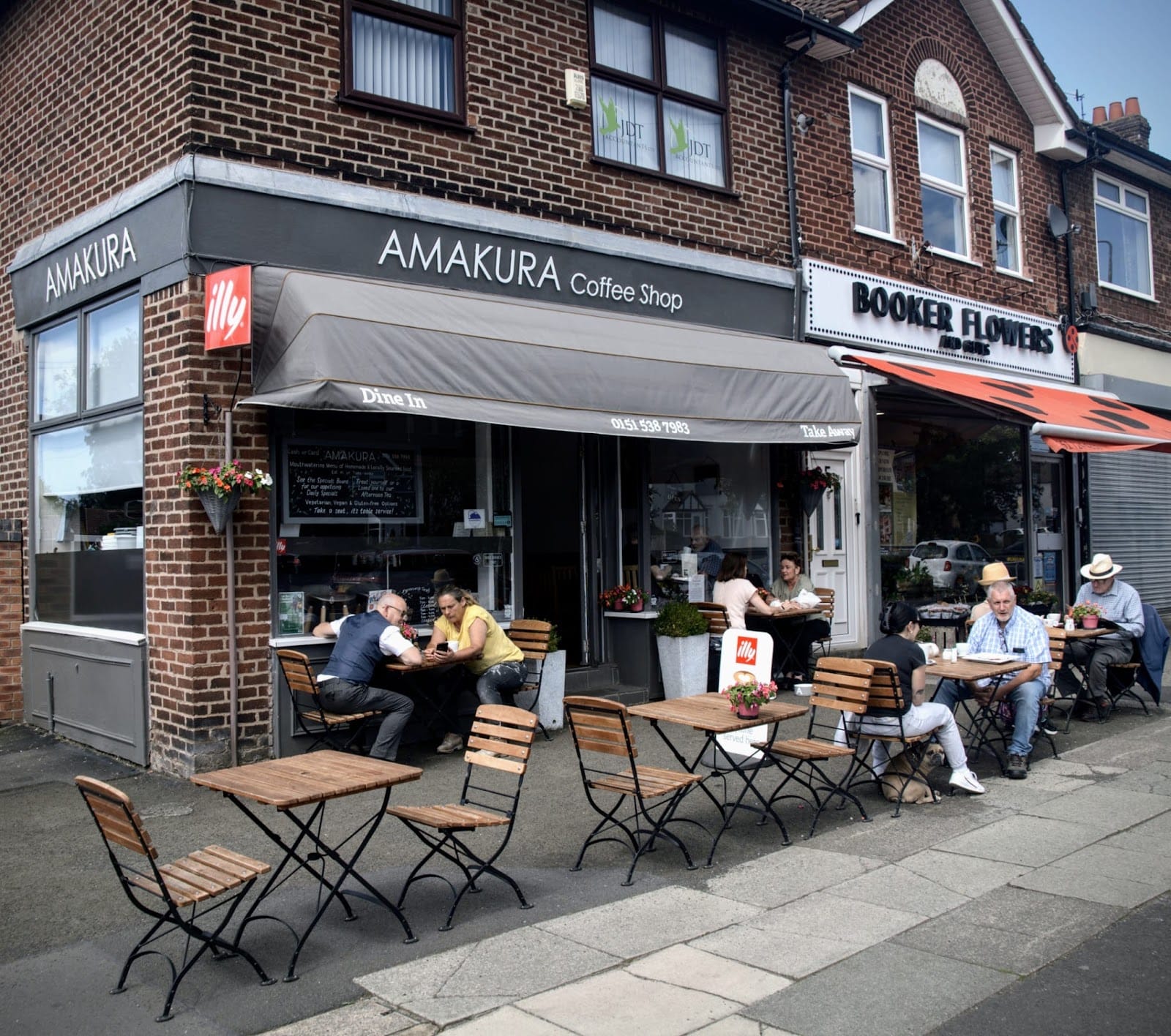 Molyneux’s Coffee Shop
