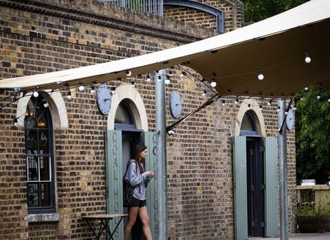 Kingfisher Café, London Wildlife Trust photo 8
