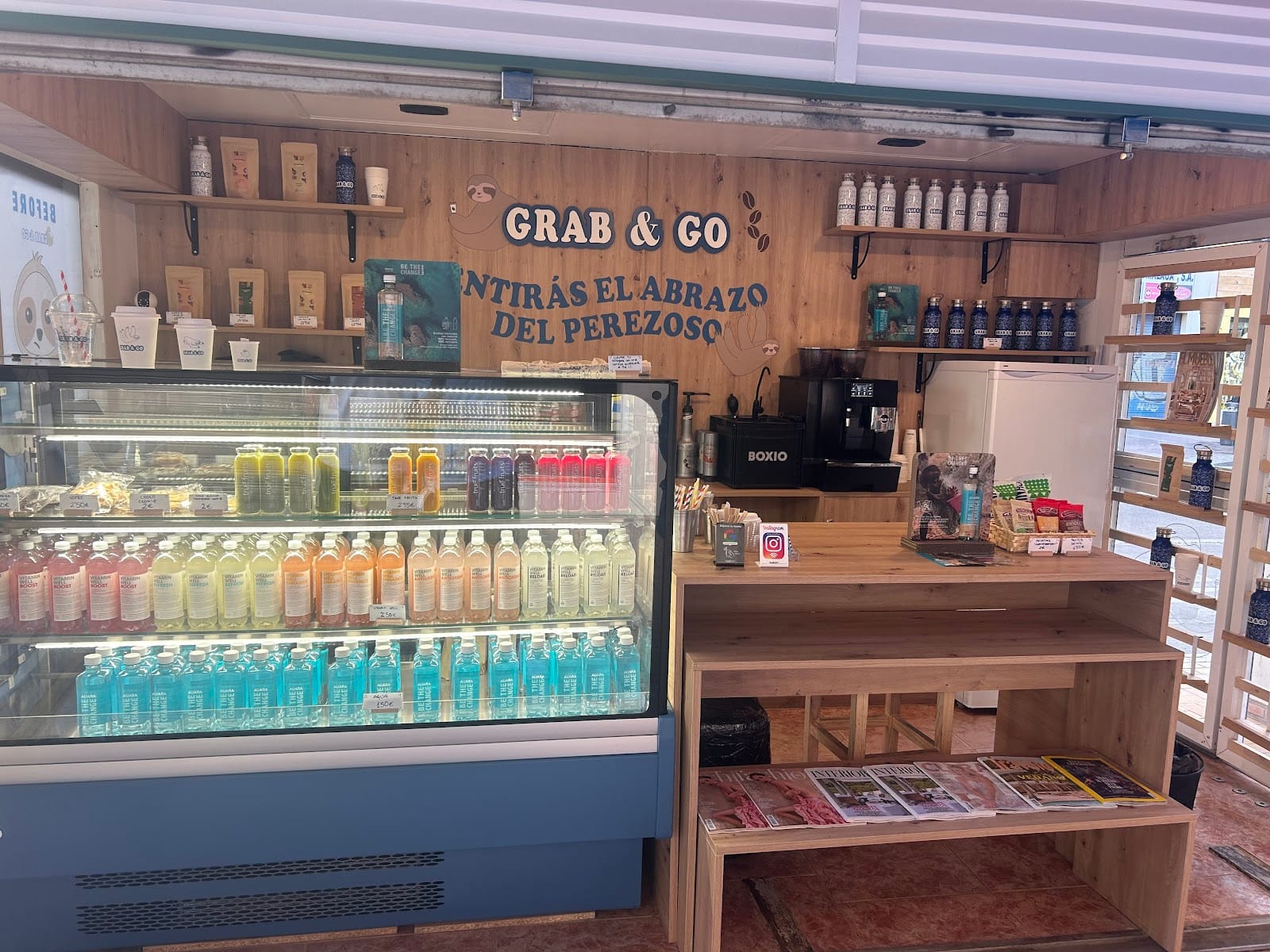 Grab & Go - Specialty Coffee & Phone Accessories