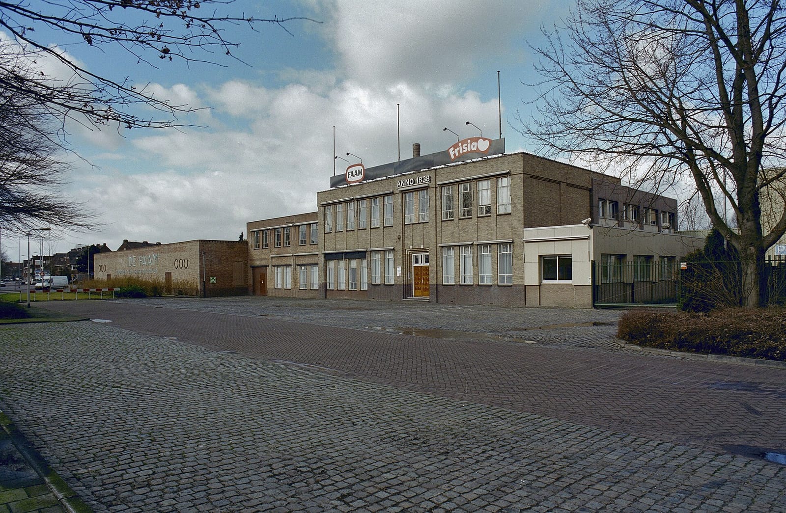 Brouwcafé Frontaal Brewing Company photo 2