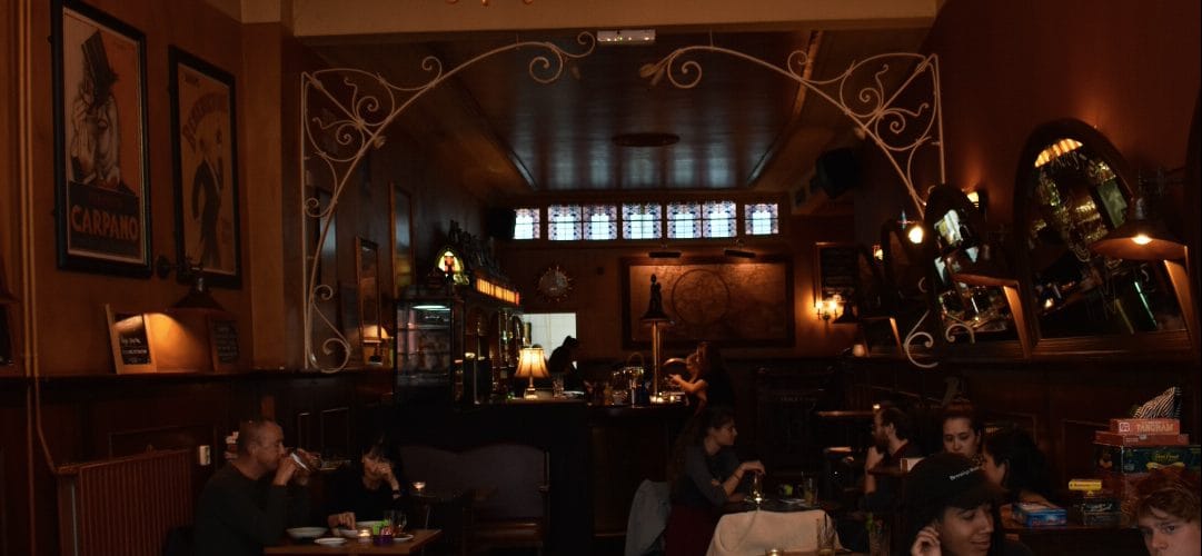 Eetcafé Camelot photo 3