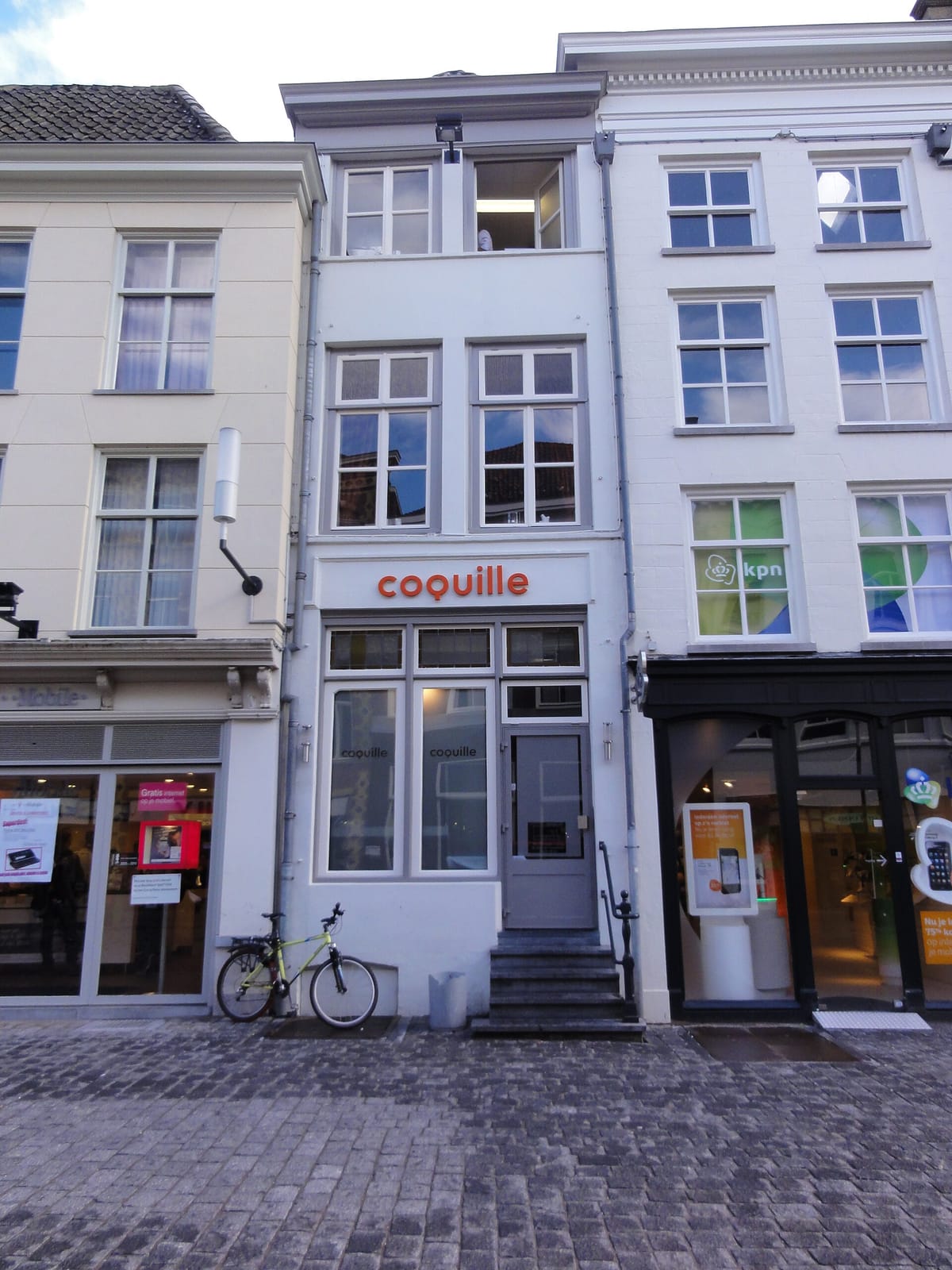 DE Café - dé huiskamer van Den Bosch🍺 photo 3