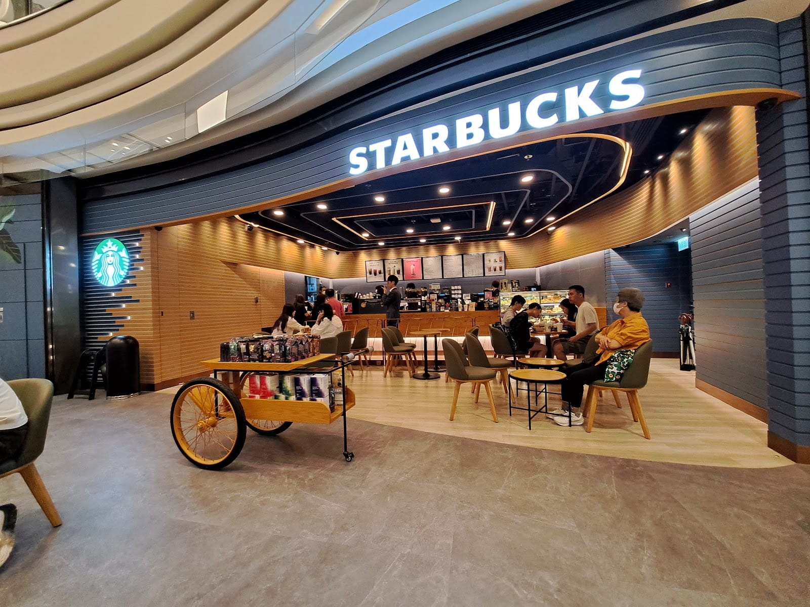 STARBUCKS The Wai Shop