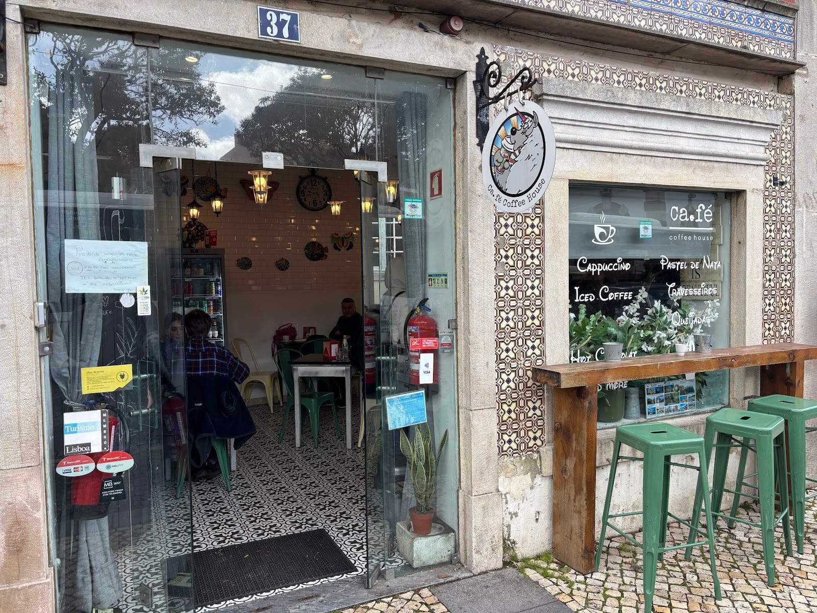 Ca.fé Coffee House