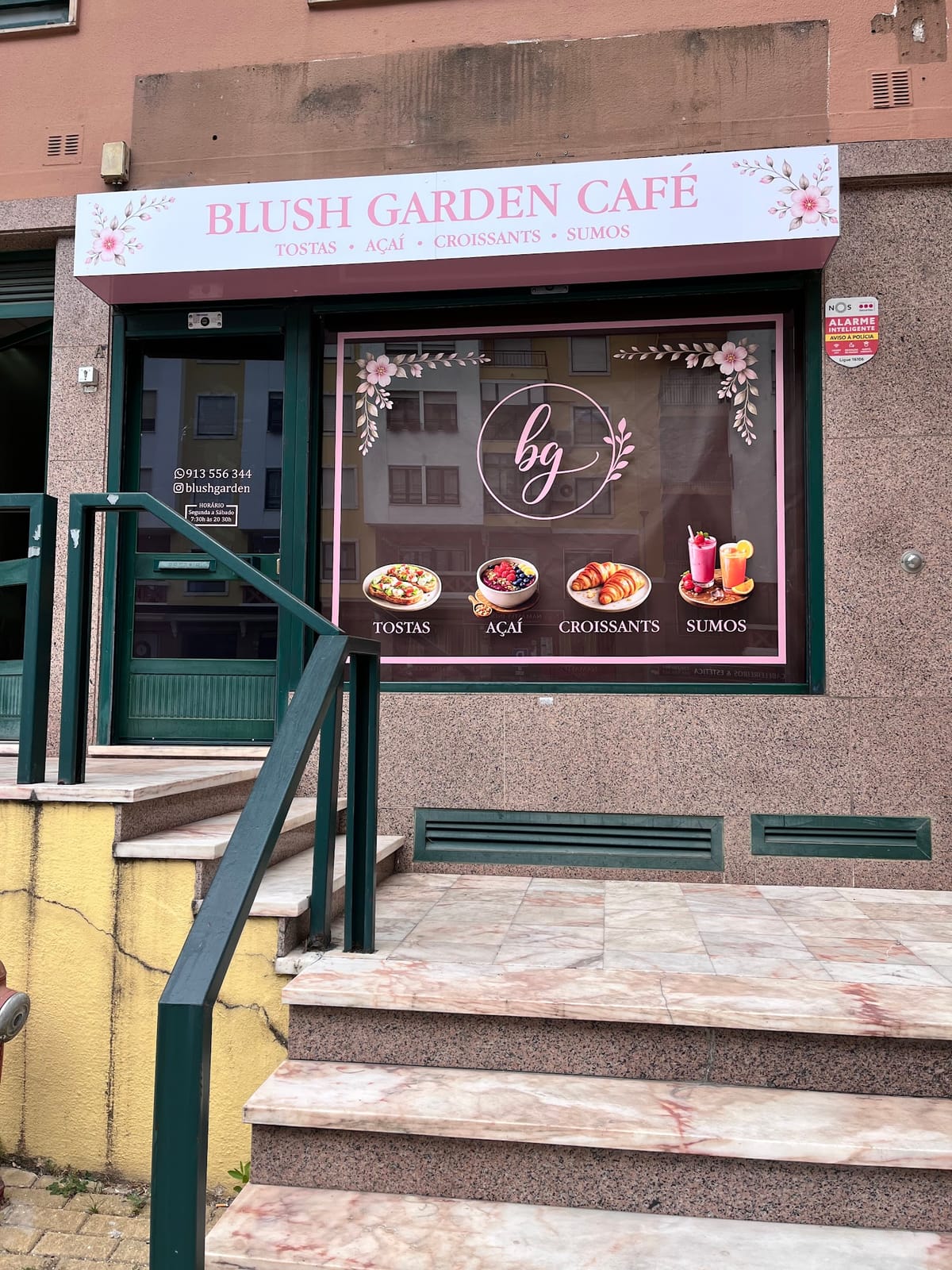 Blush Garden