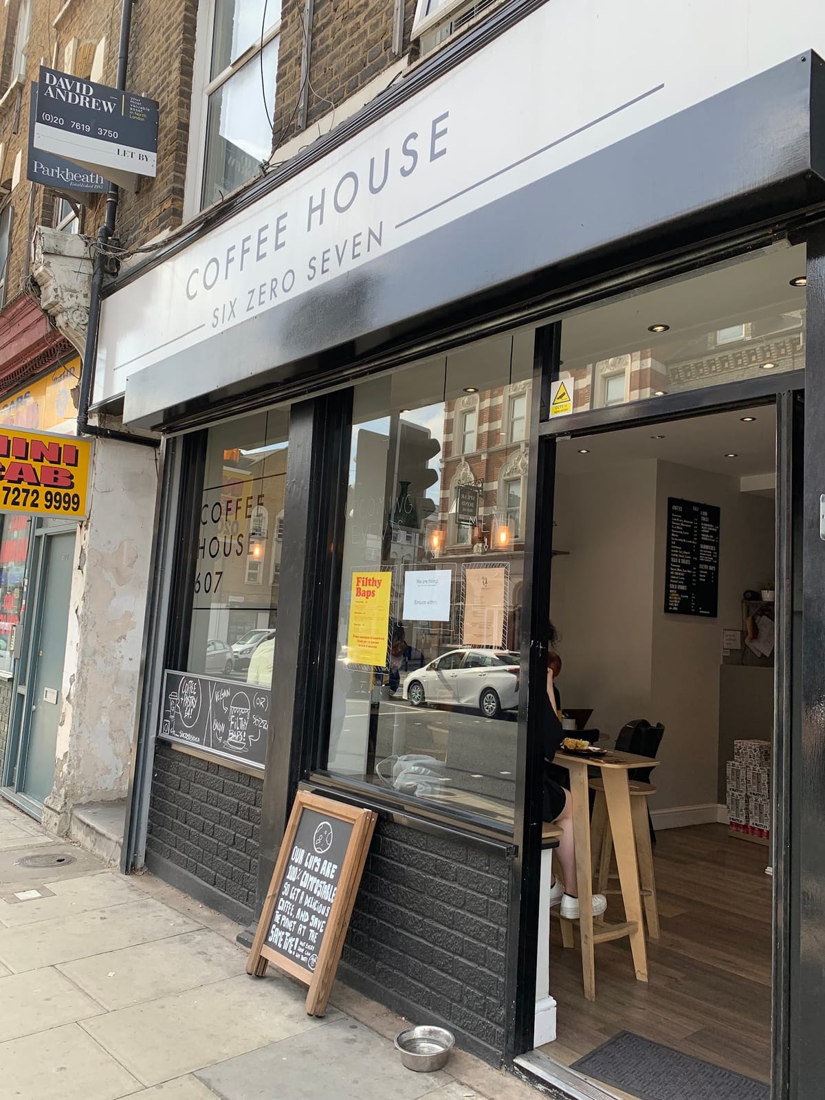 COFFEE HOUSE 607