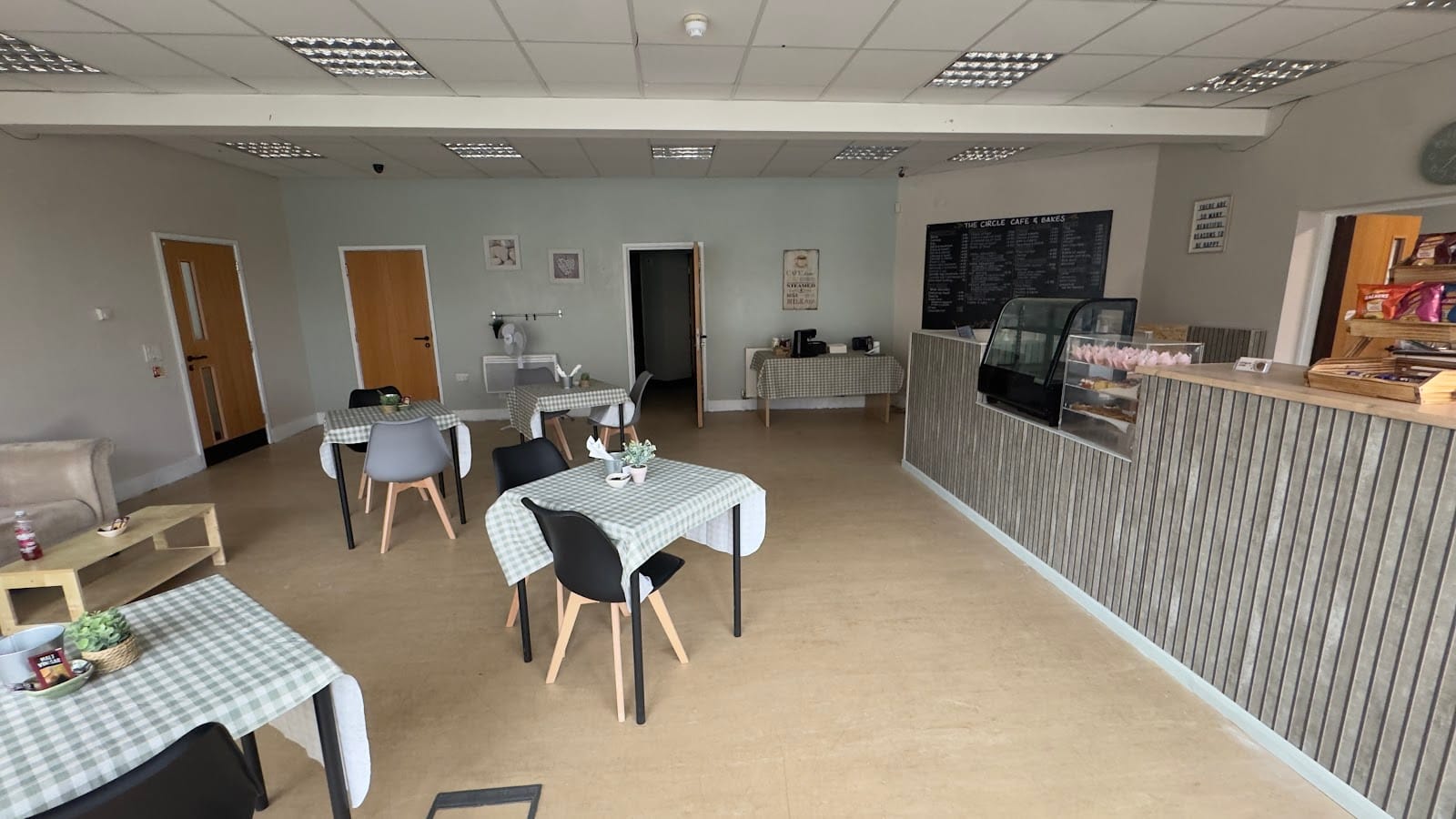 The Circle Cafe & Bakes