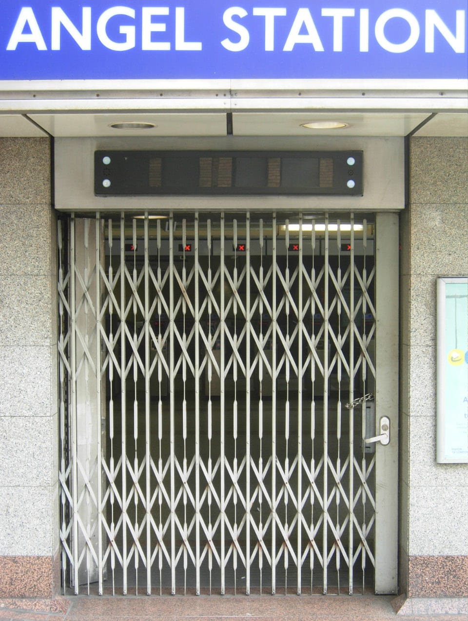 Angel station Coffee kiosk photo 2