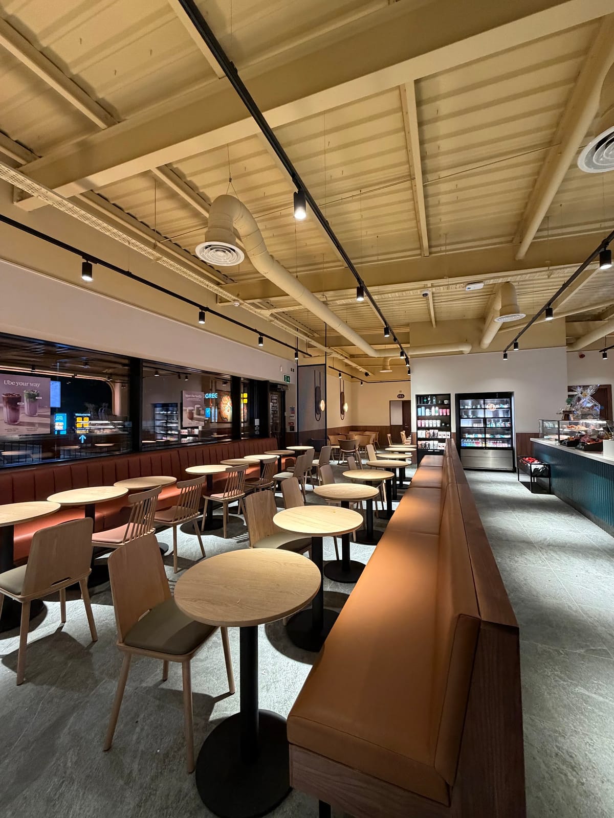 Starbucks Oldham