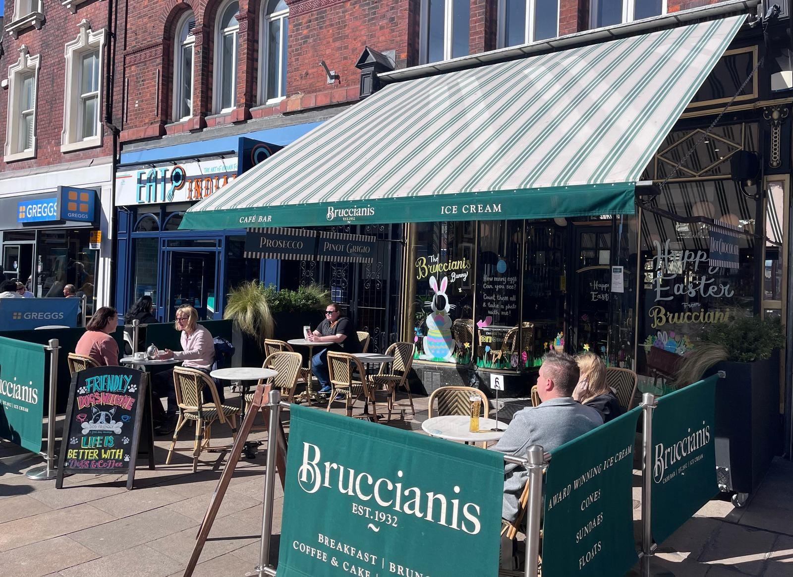 Brucciani's Café
