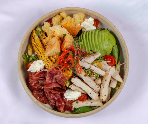 Made Cafe & Eatery photo 8