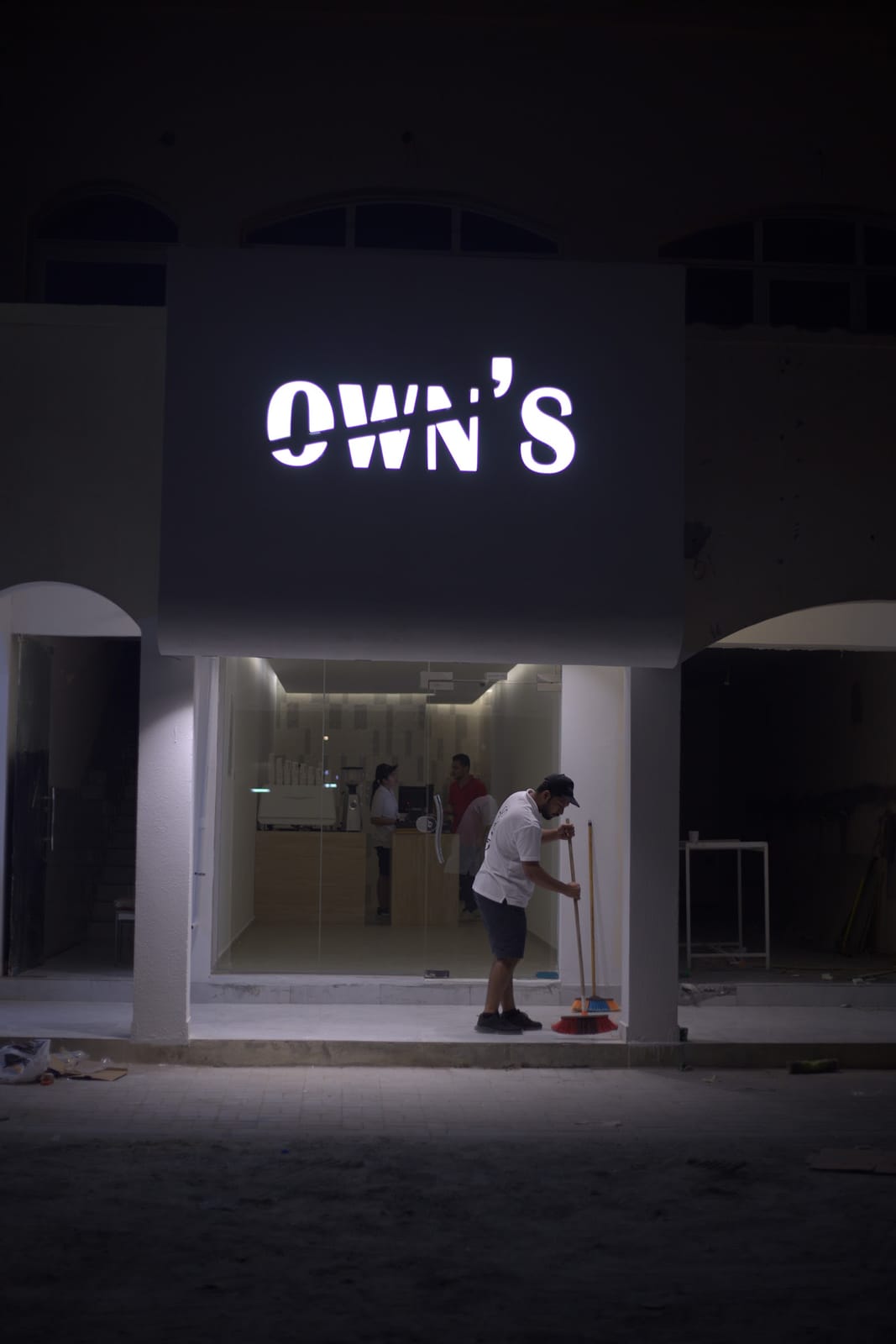 Owns Cafe Qrat
