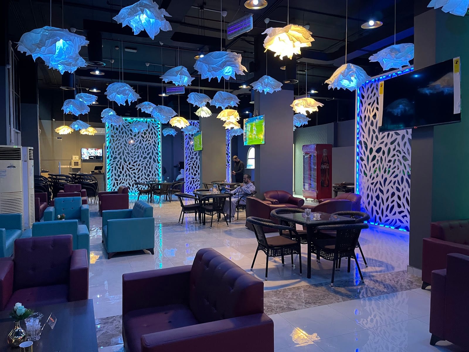 Sixty degrees cafe
