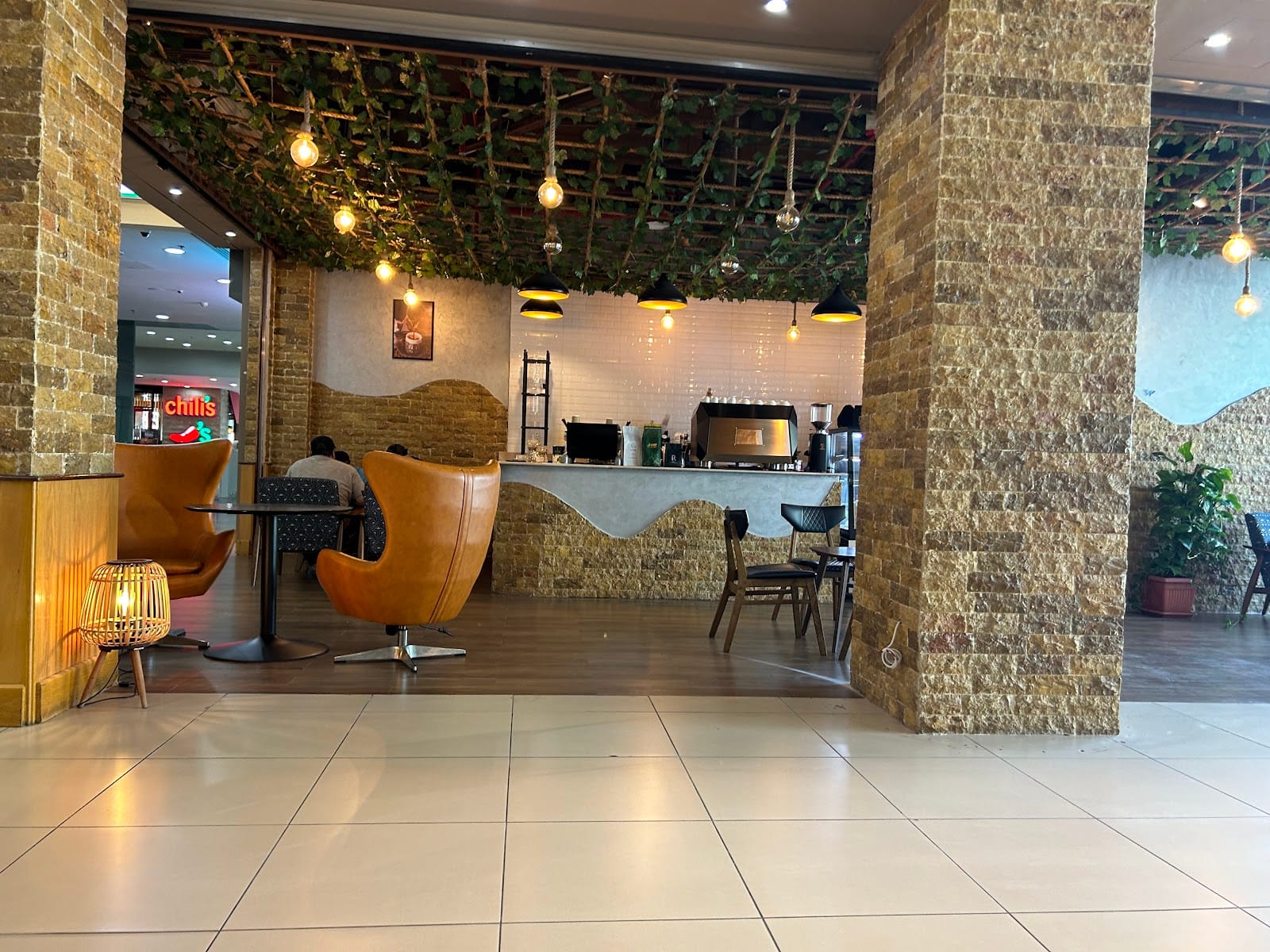 BRO MAX CAFE
