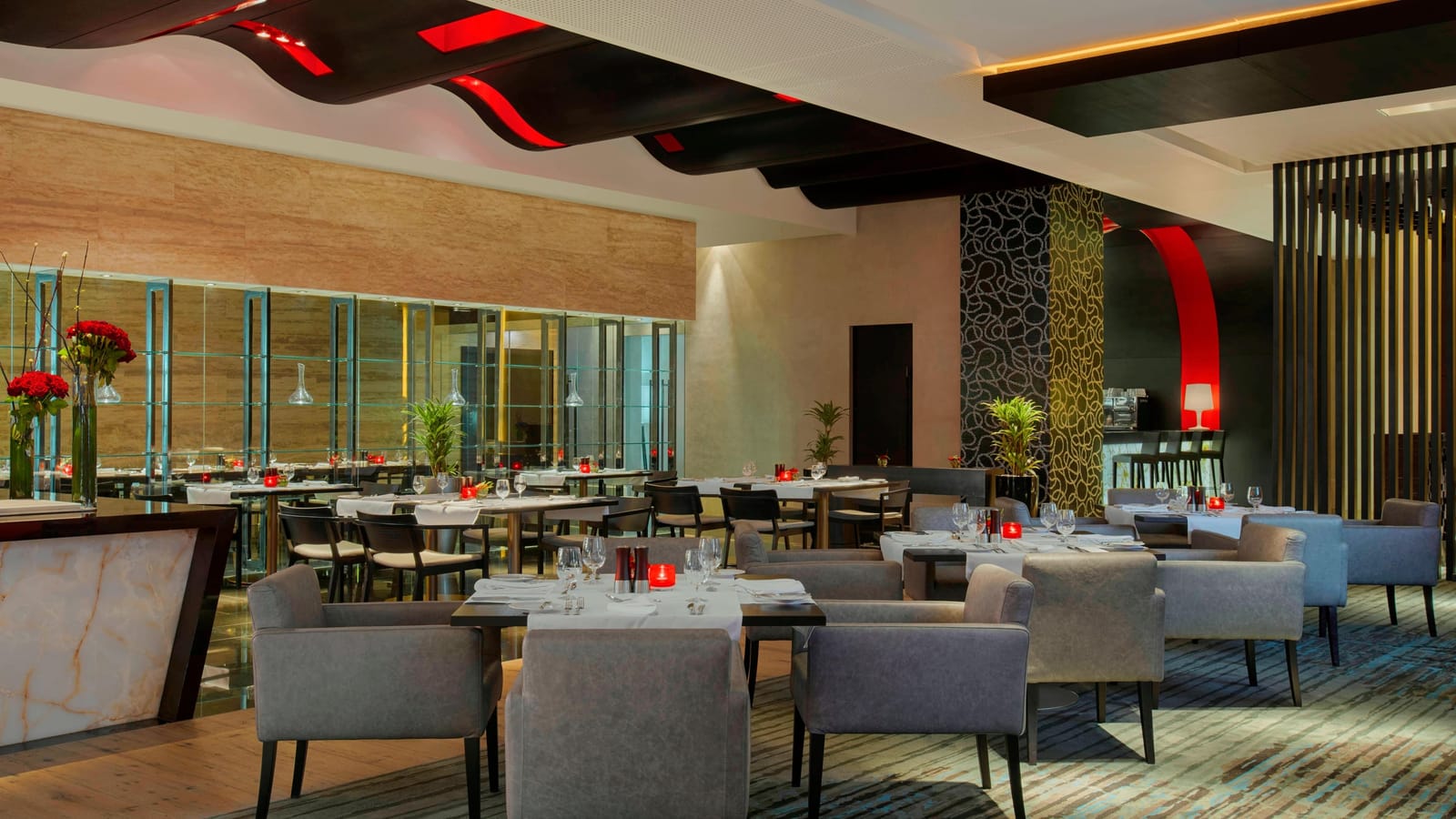 Luxe Lounge photo 8