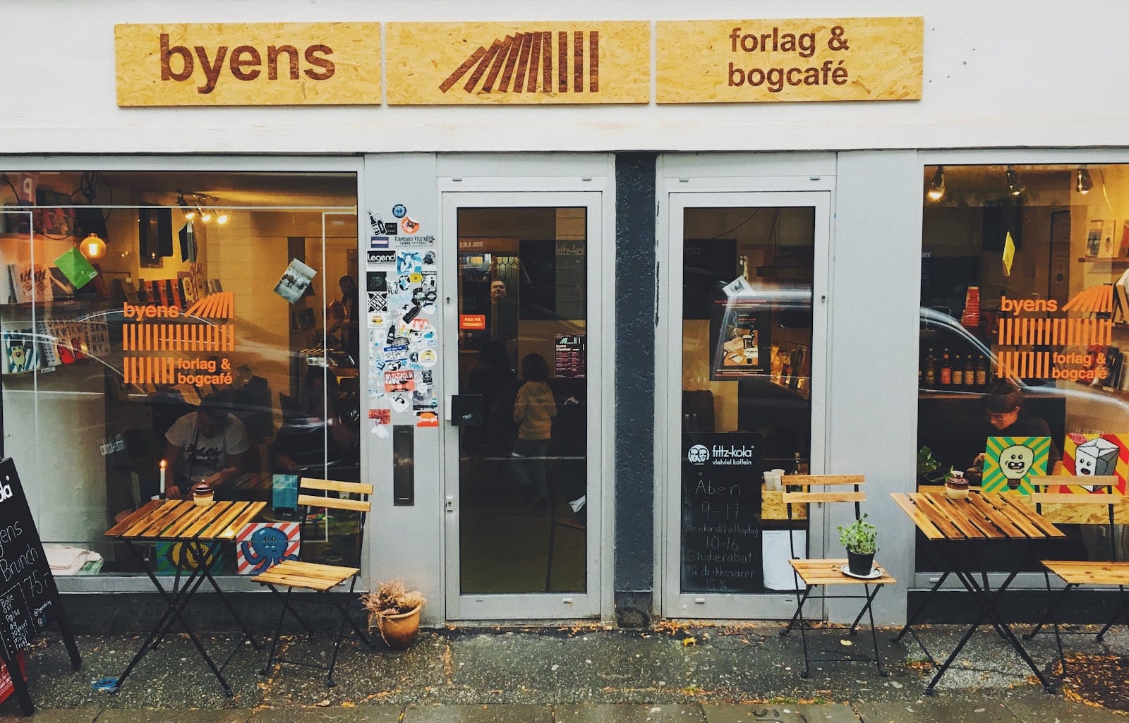 Byens Forlag og Bogcafé