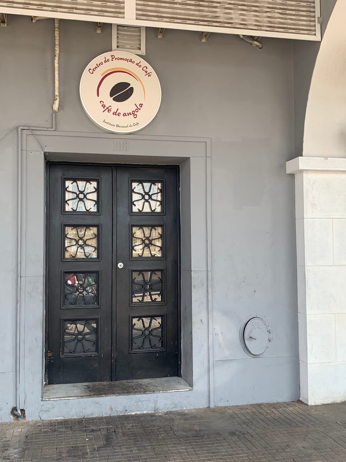 Café De Angola.