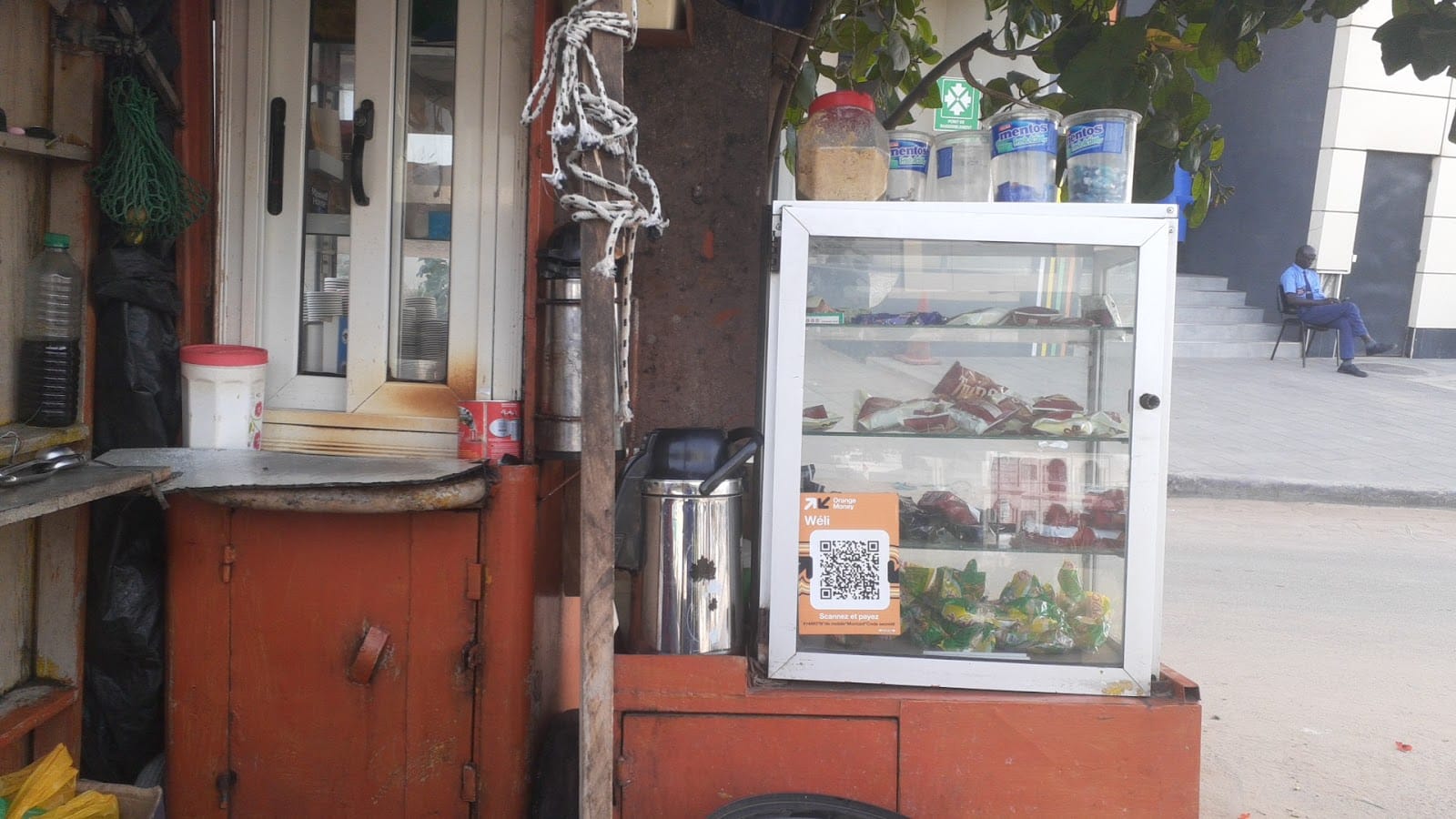 Place Ibrahima Café