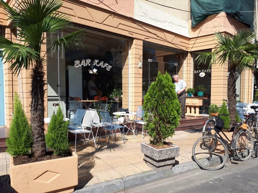 Zig Zag Bar Coffe and Desserts