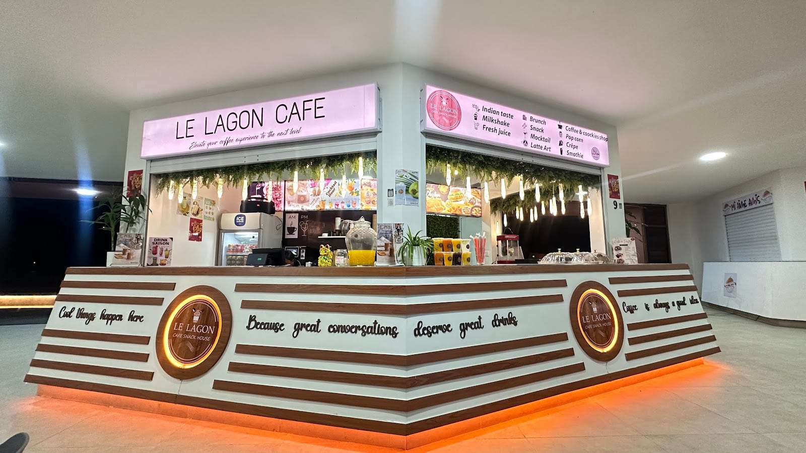 Le Lagon Café