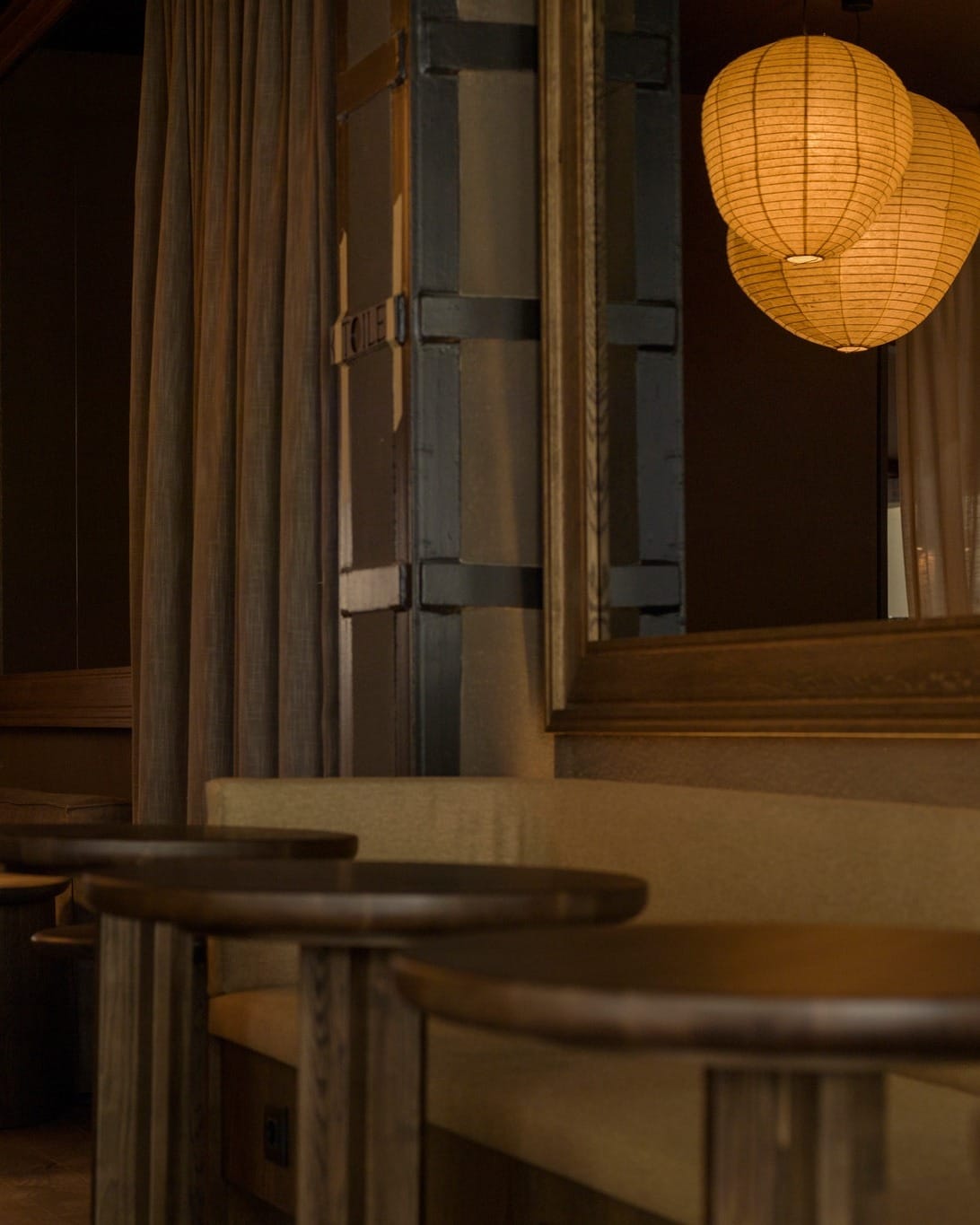 R (Rėja) Coffee Shop