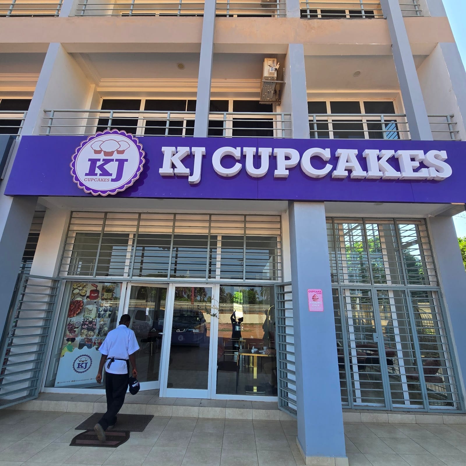 KJ Cupcakes