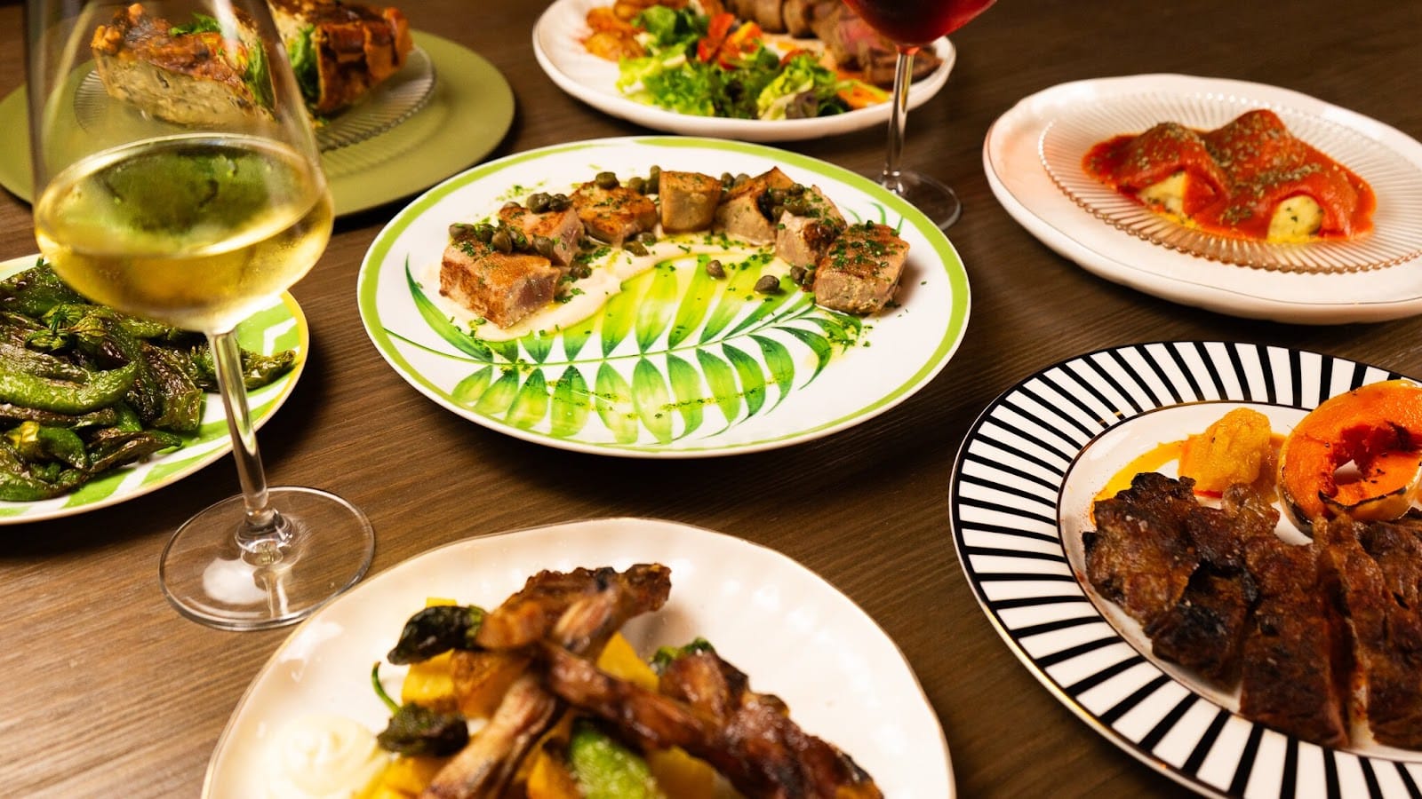 JAWO FAMILY RESTAURANT & BAR