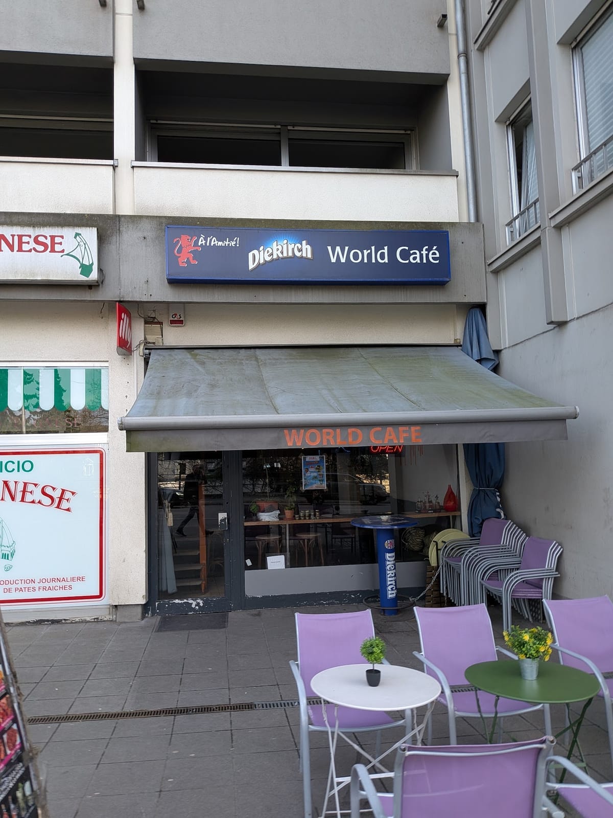 World Cafe sàrl