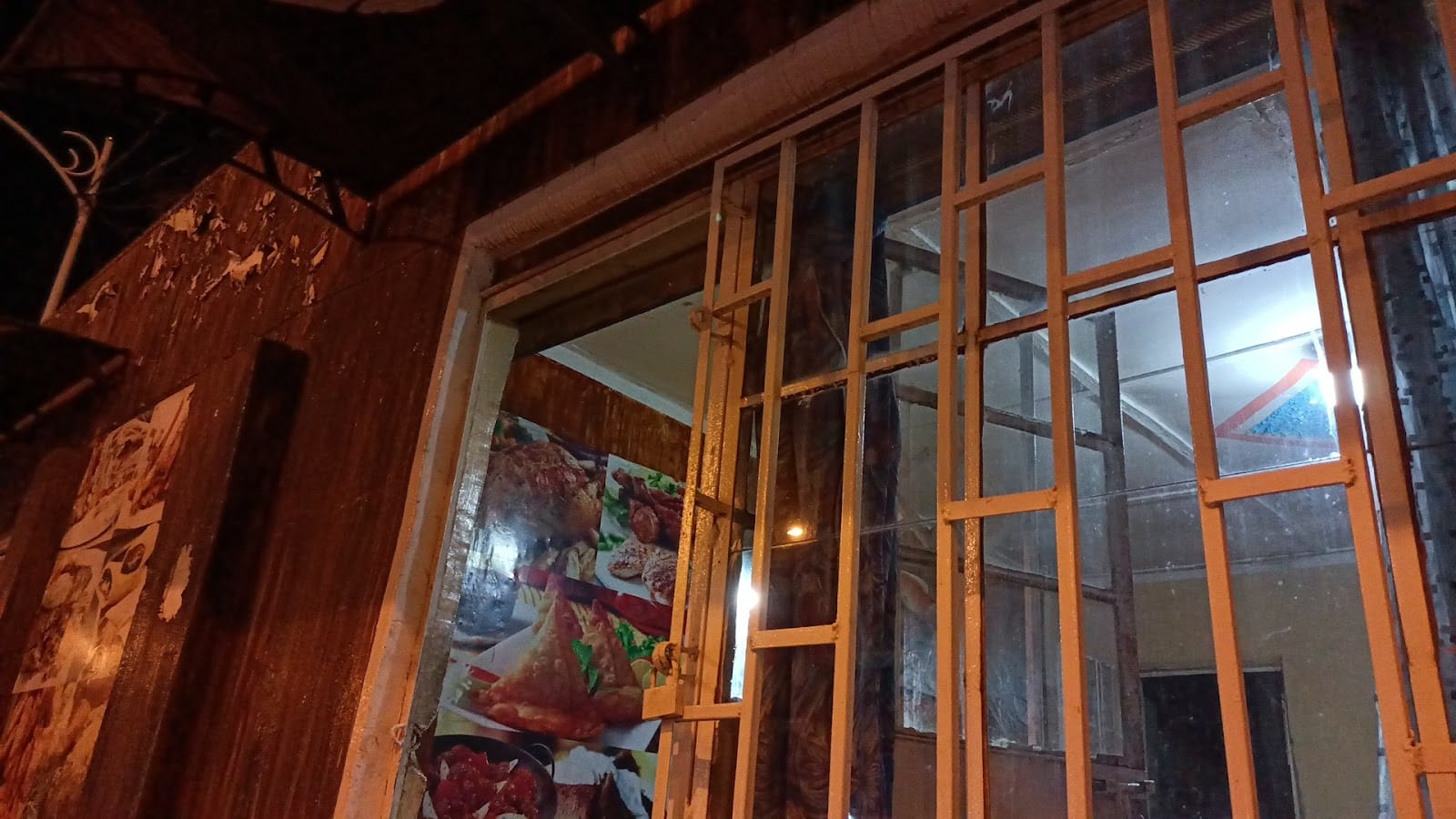 Iidle restaurant