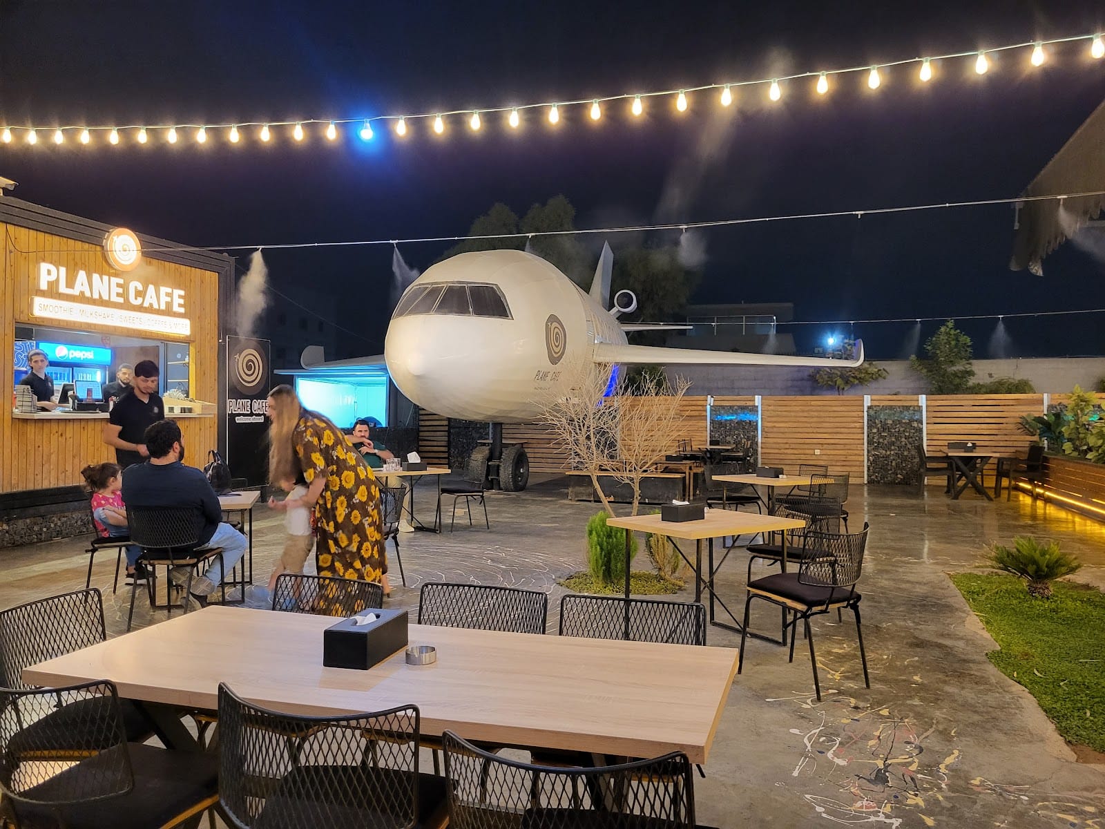 Plane Cafe
