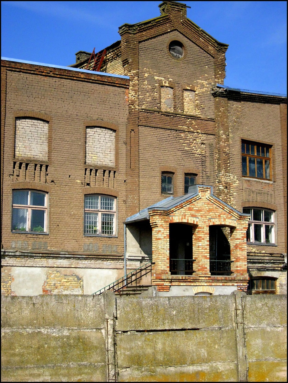 Kvartāls photo 2