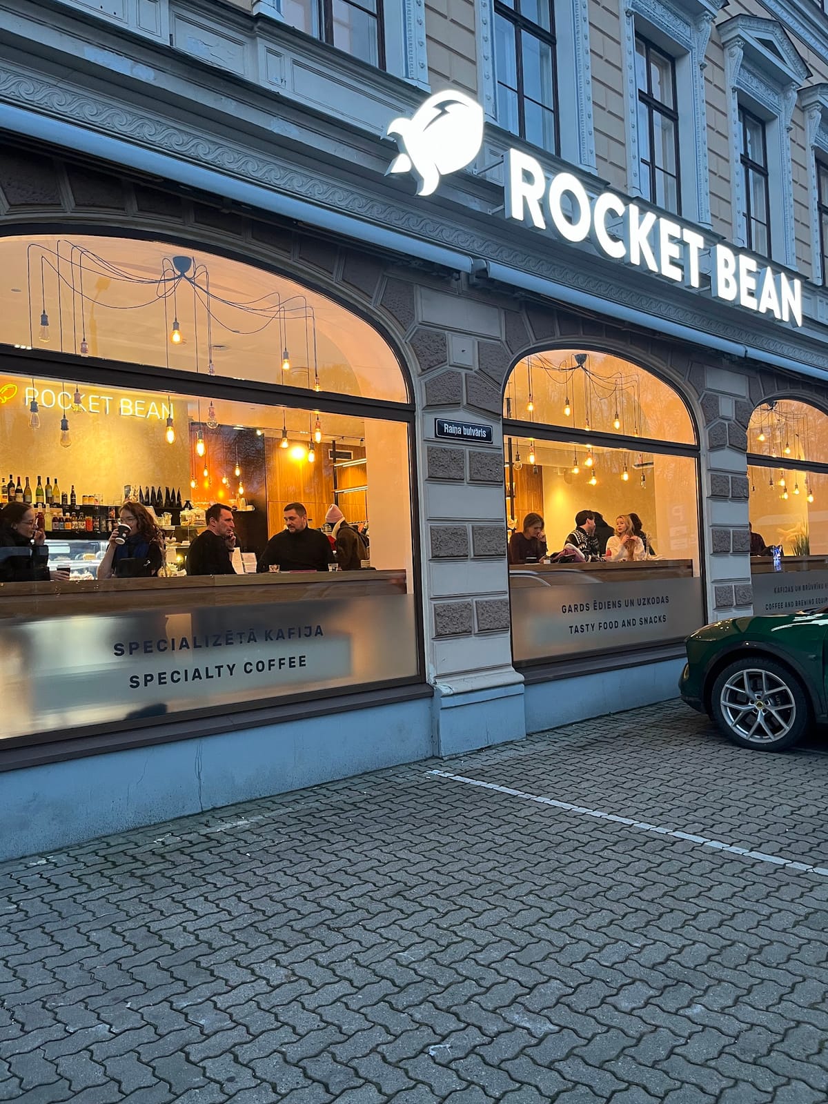 Rocket Bean Raiņa Bulvāris