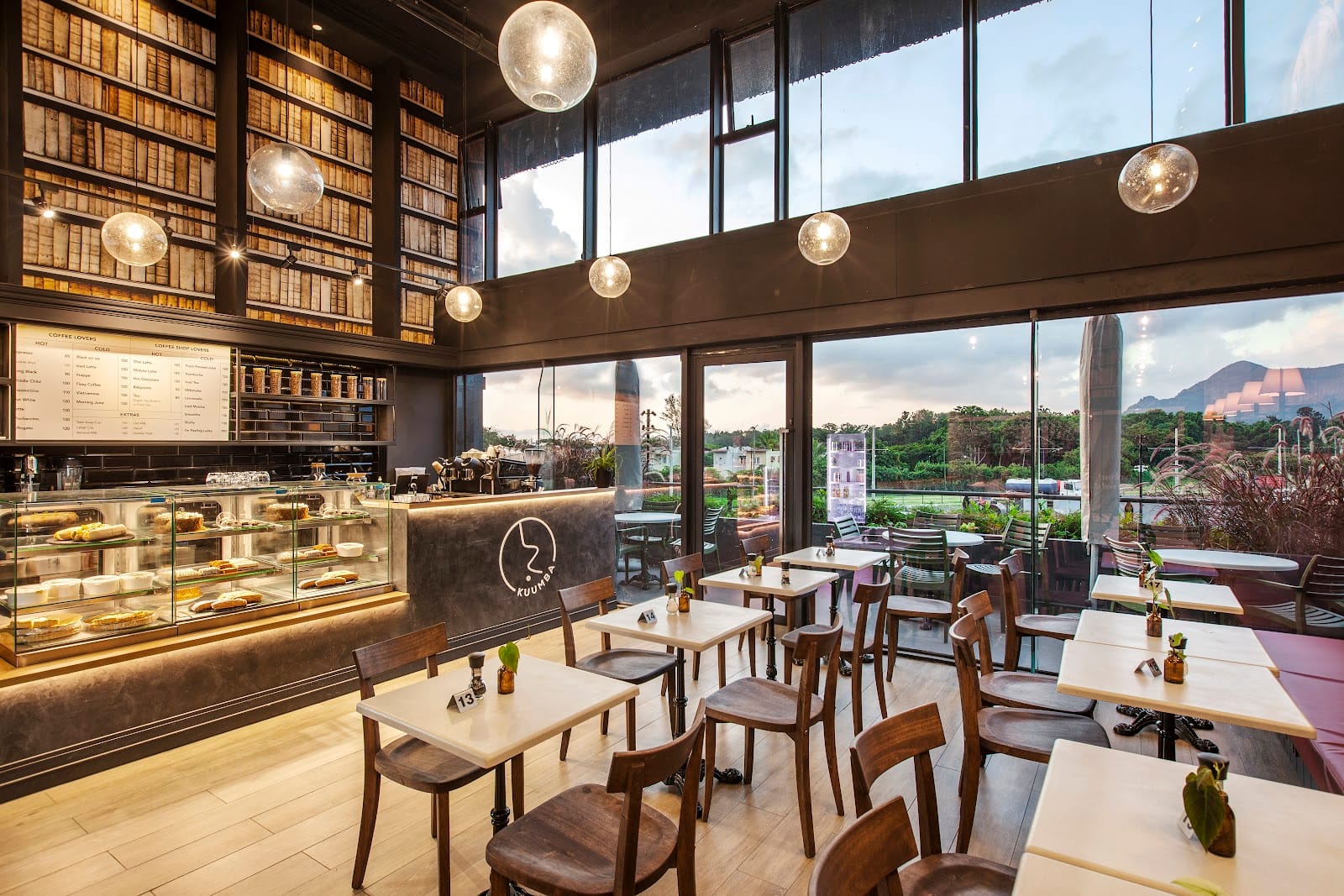 Kuumba Coffee Ebene