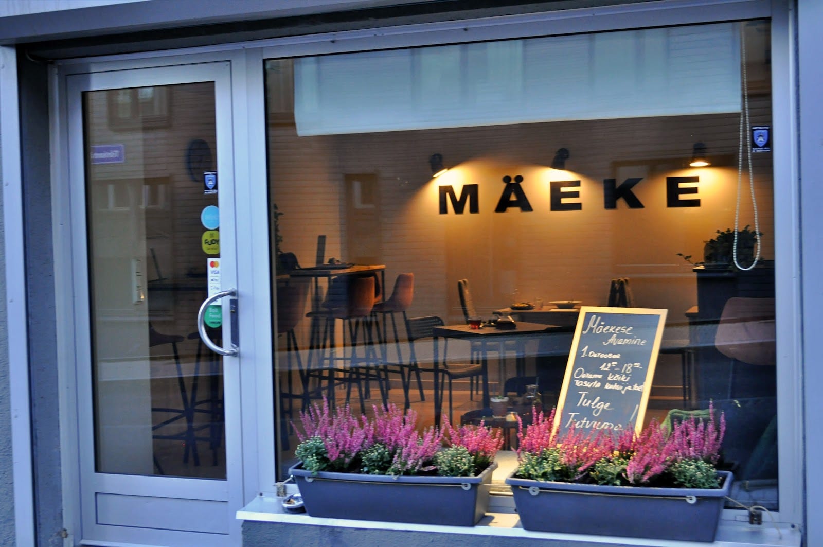 Kohvik Mäeke (Cafe Mäeke)