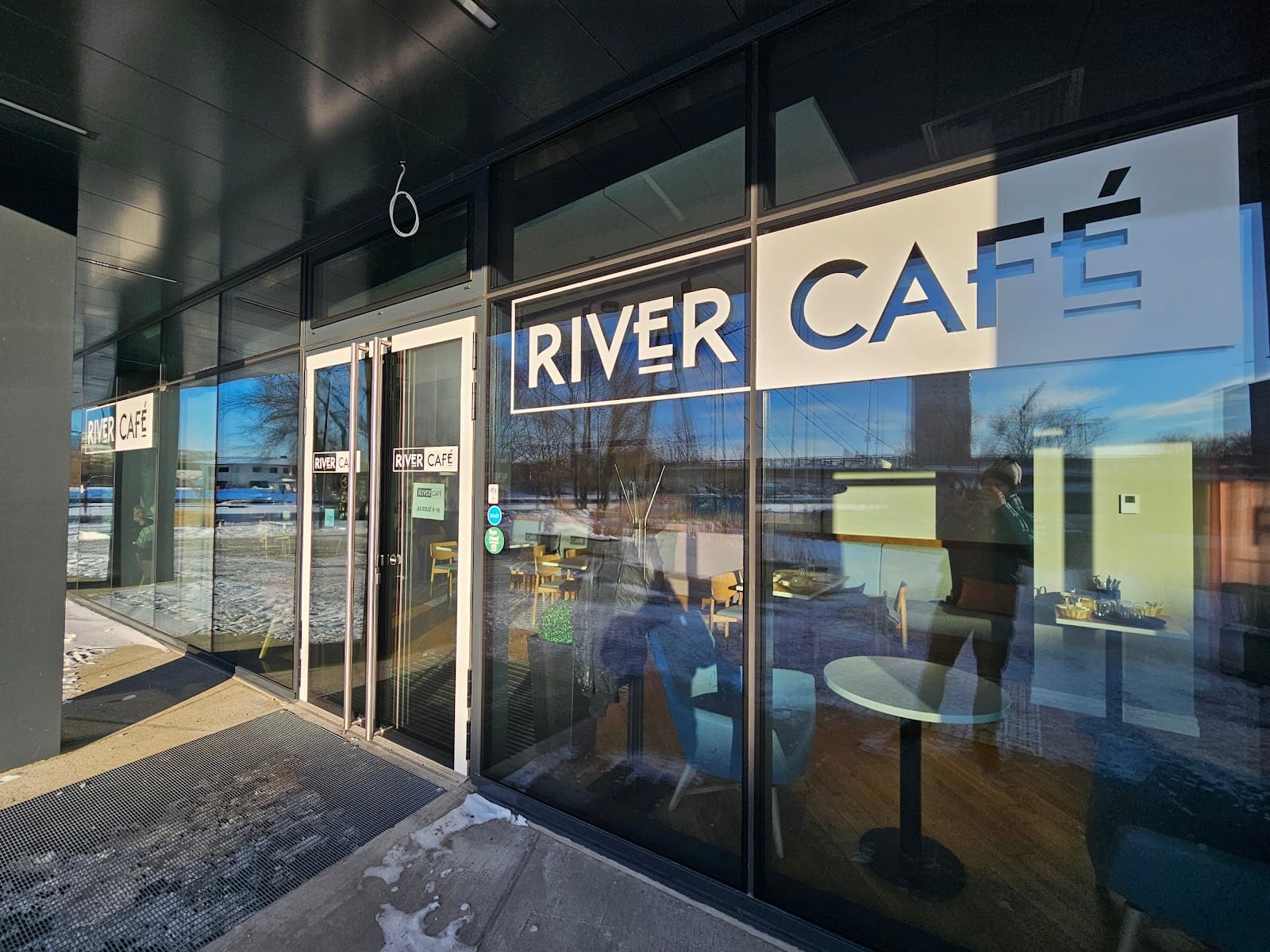 River cafe