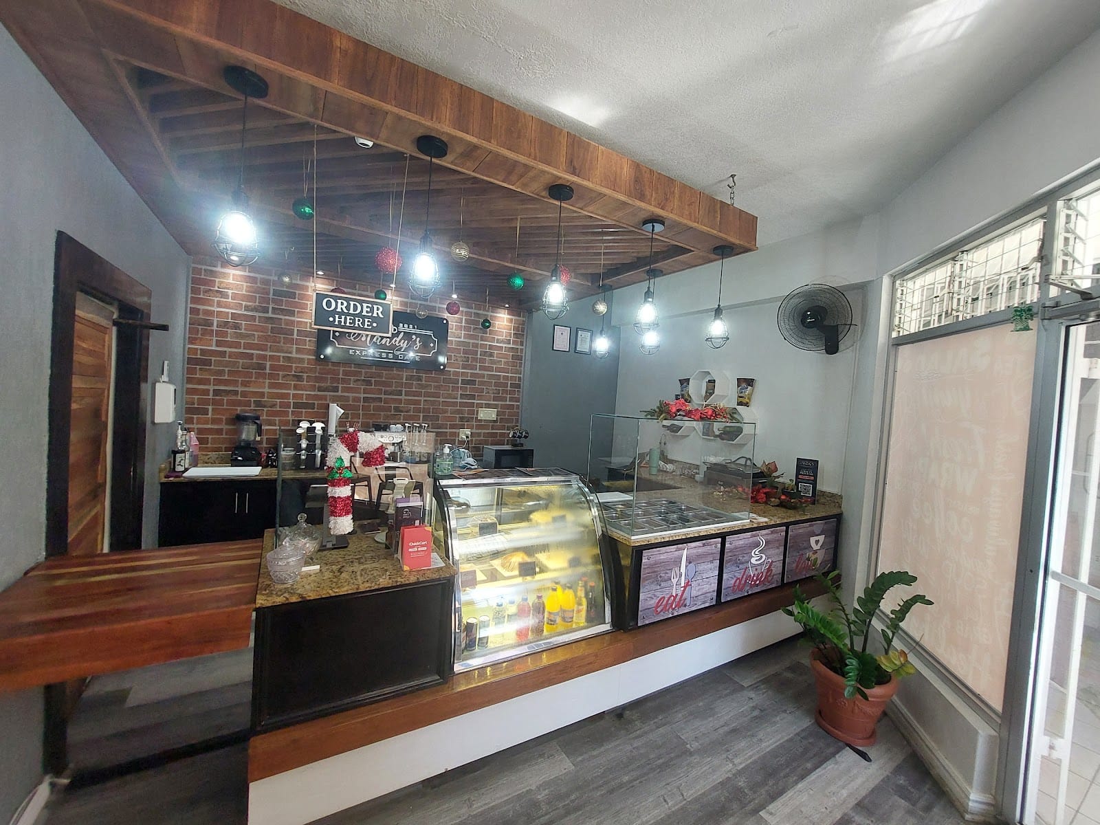 Mandy's Express Cafe
